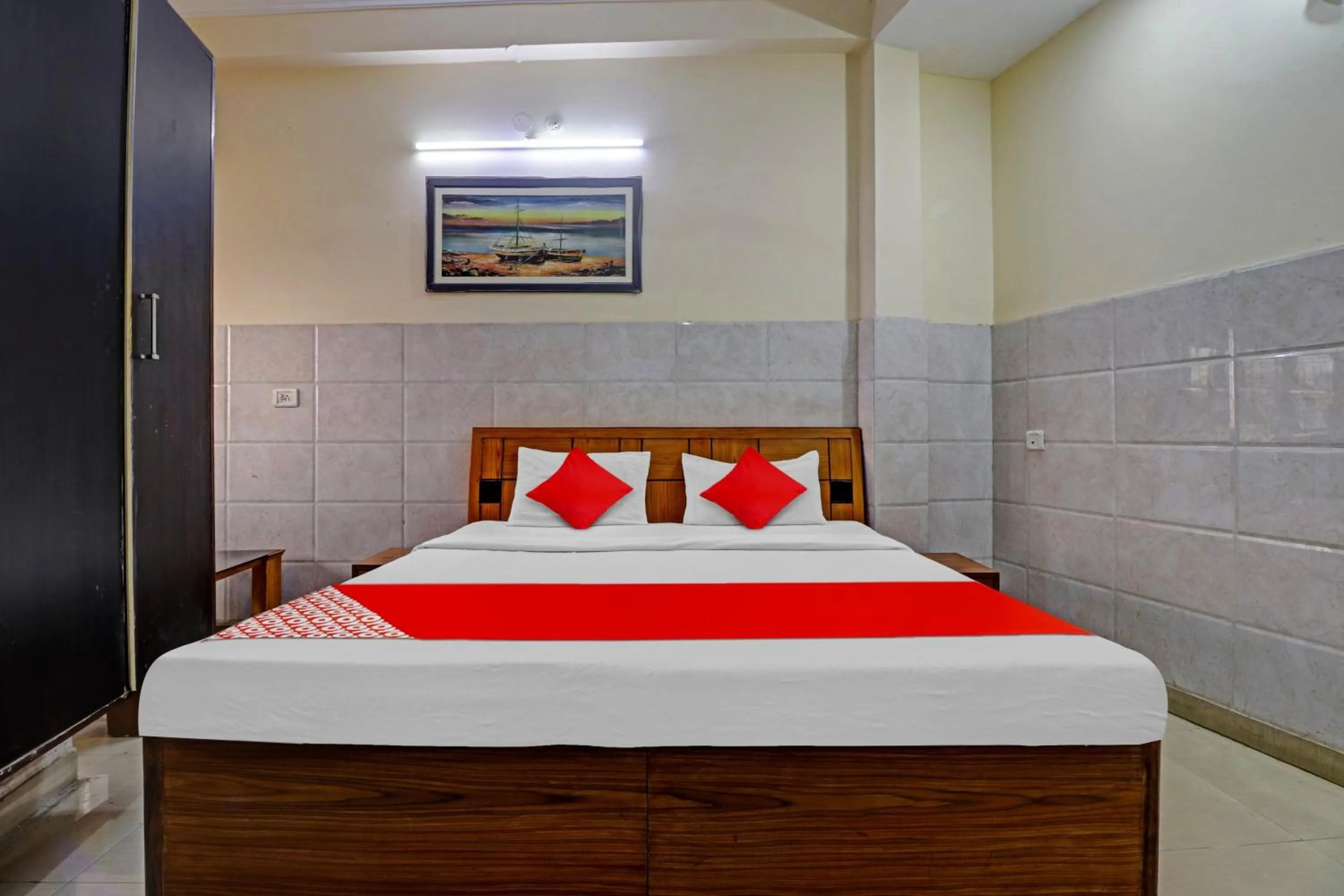 Bedroom, Bed in Hotel O Vishal Paradise