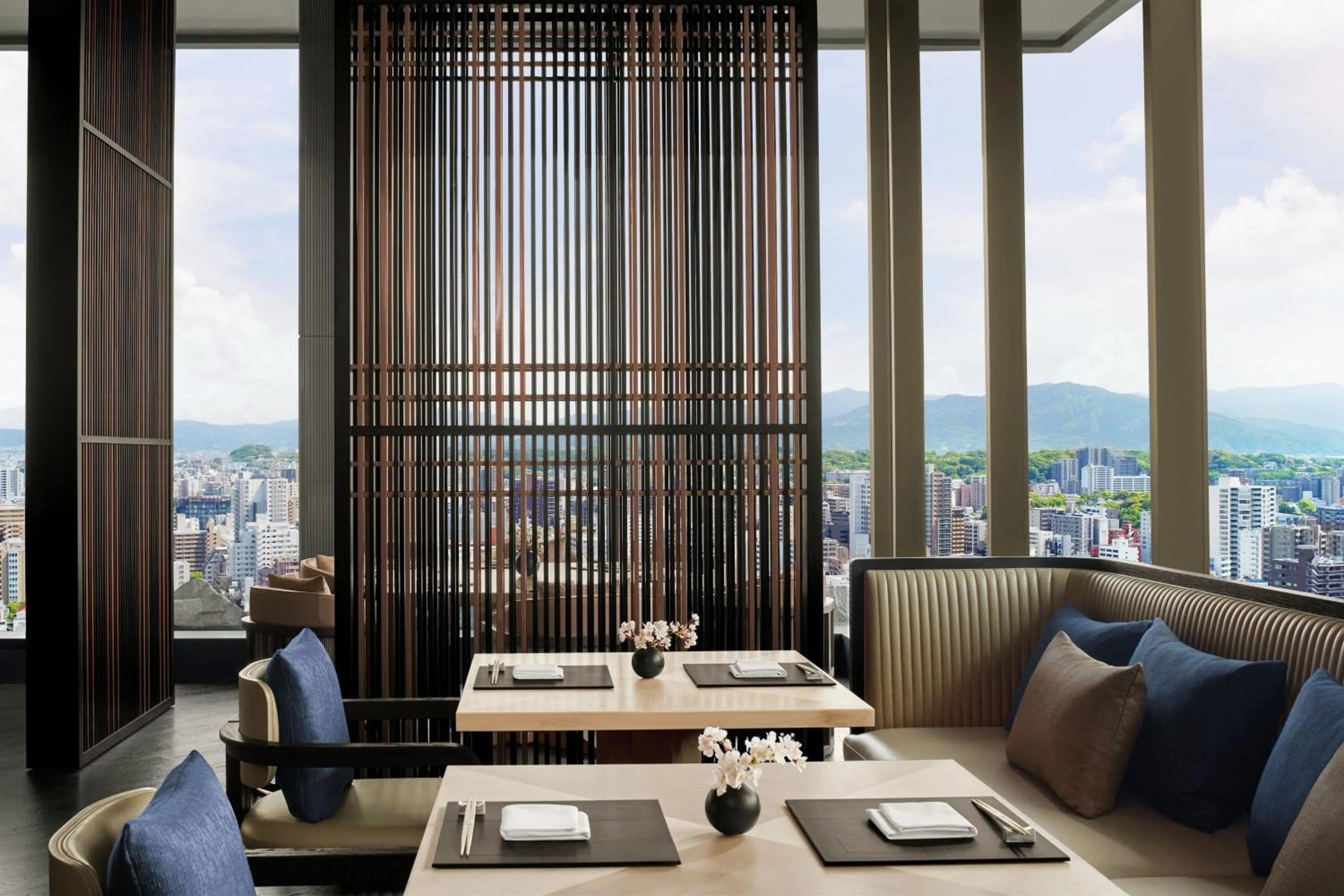 Restaurant/places to eat in The Ritz-Carlton Fukuoka