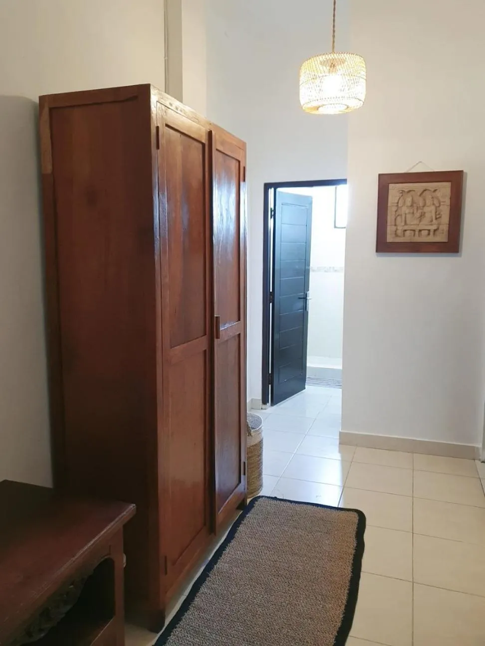 wardrobe in Glam Canggu