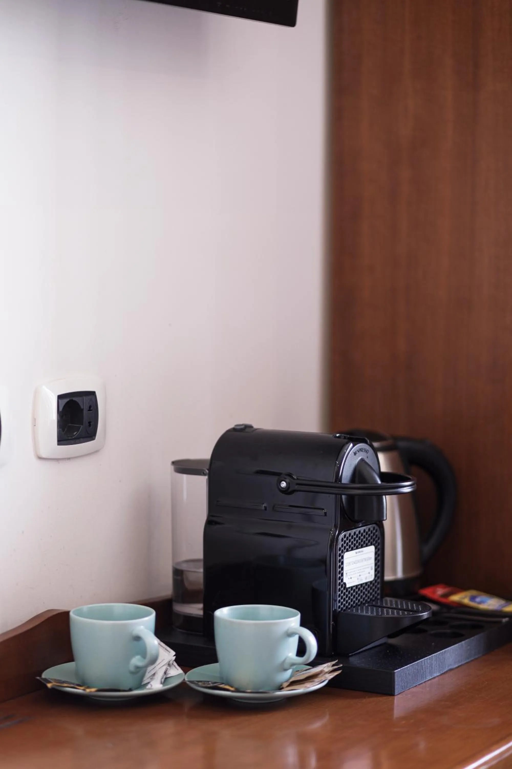 Coffee/tea facilities in Glam Luxury Rome