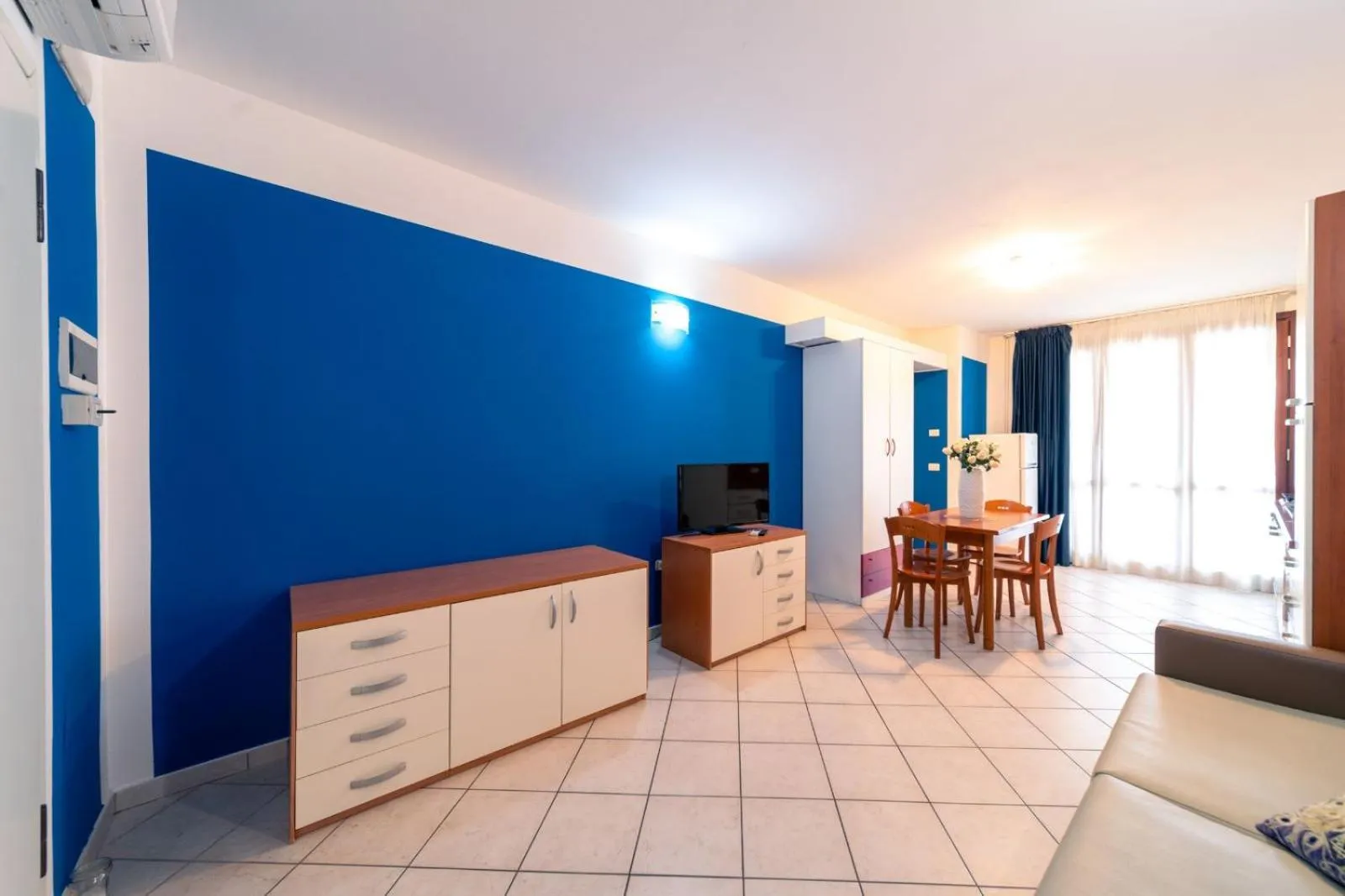 Communal lounge/ TV room in Residence Alessandra