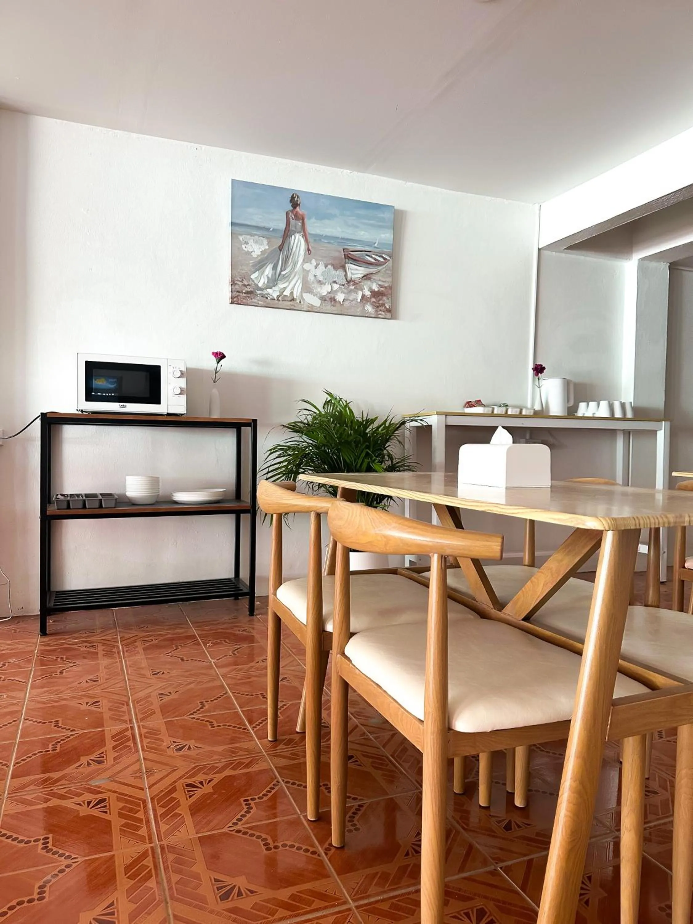 Kitchen or kitchenette in MONTANA Hotel & Hostel Phuket