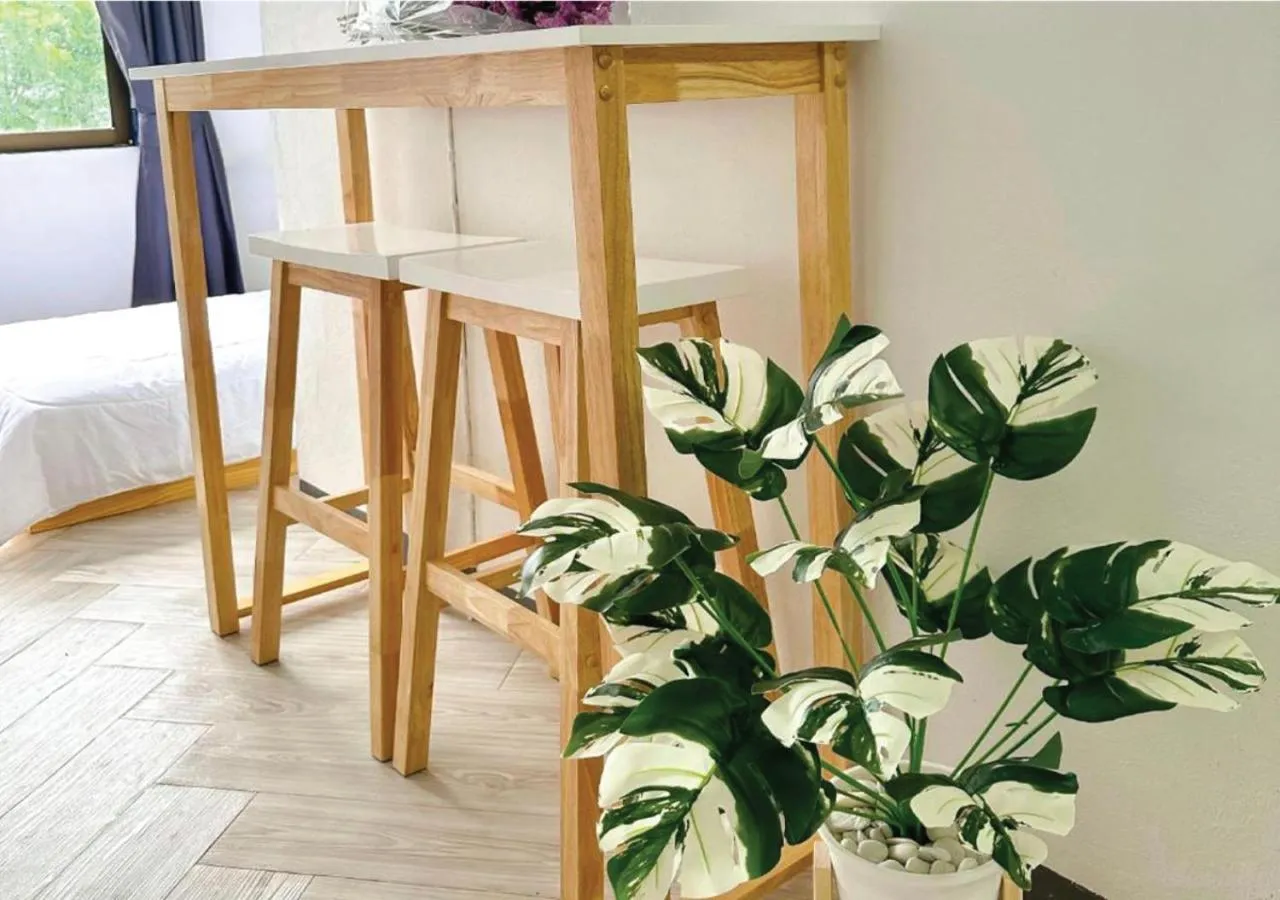 Dining area in MONTANA Hotel & Hostel Phuket