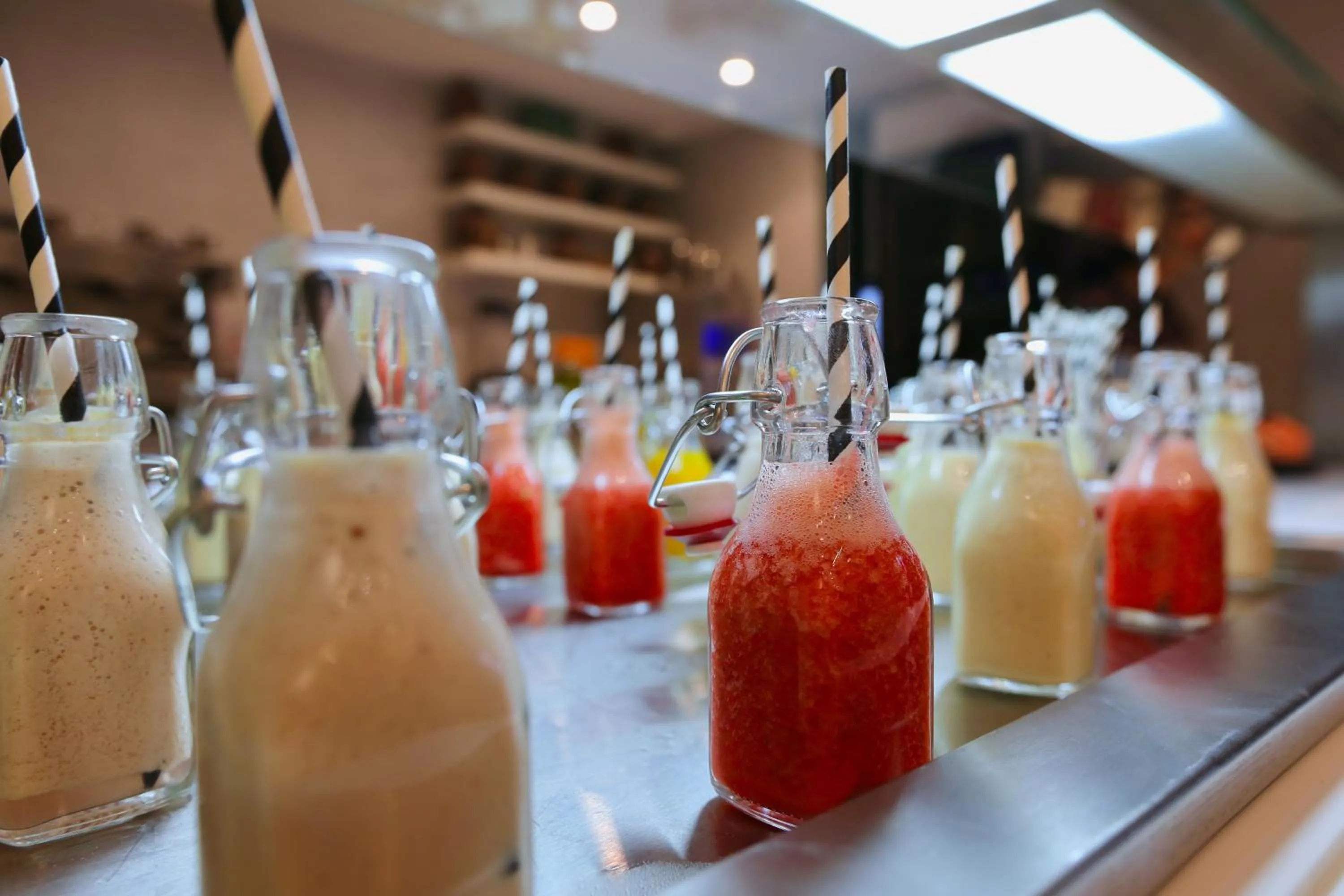 Food and drinks in Ari Boutique Hôtel - Adult Only