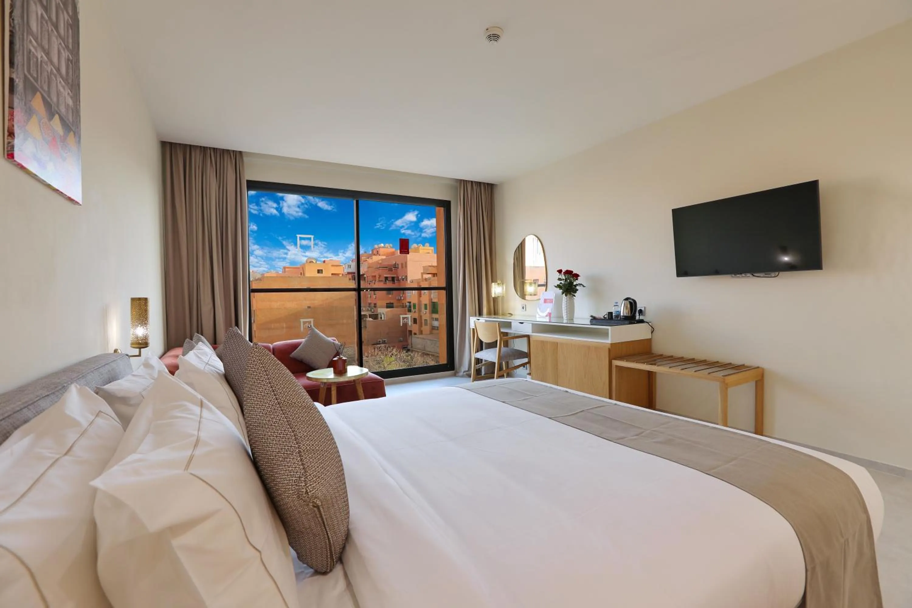 Communal lounge/ TV room, Bed in Ari Boutique Hôtel - Adult Only