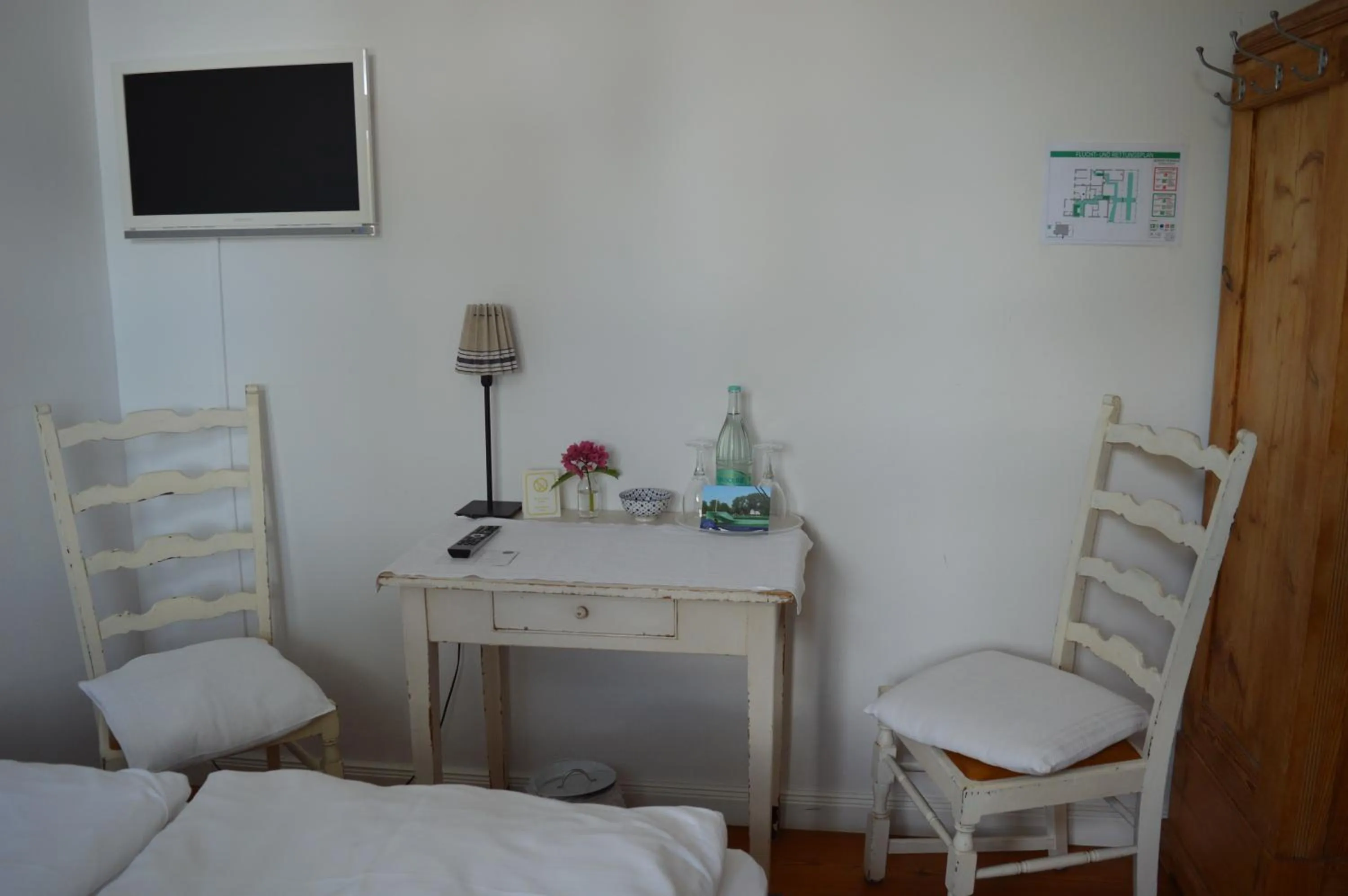 Standard Double Room - single occupancy in Burger Fährhaus