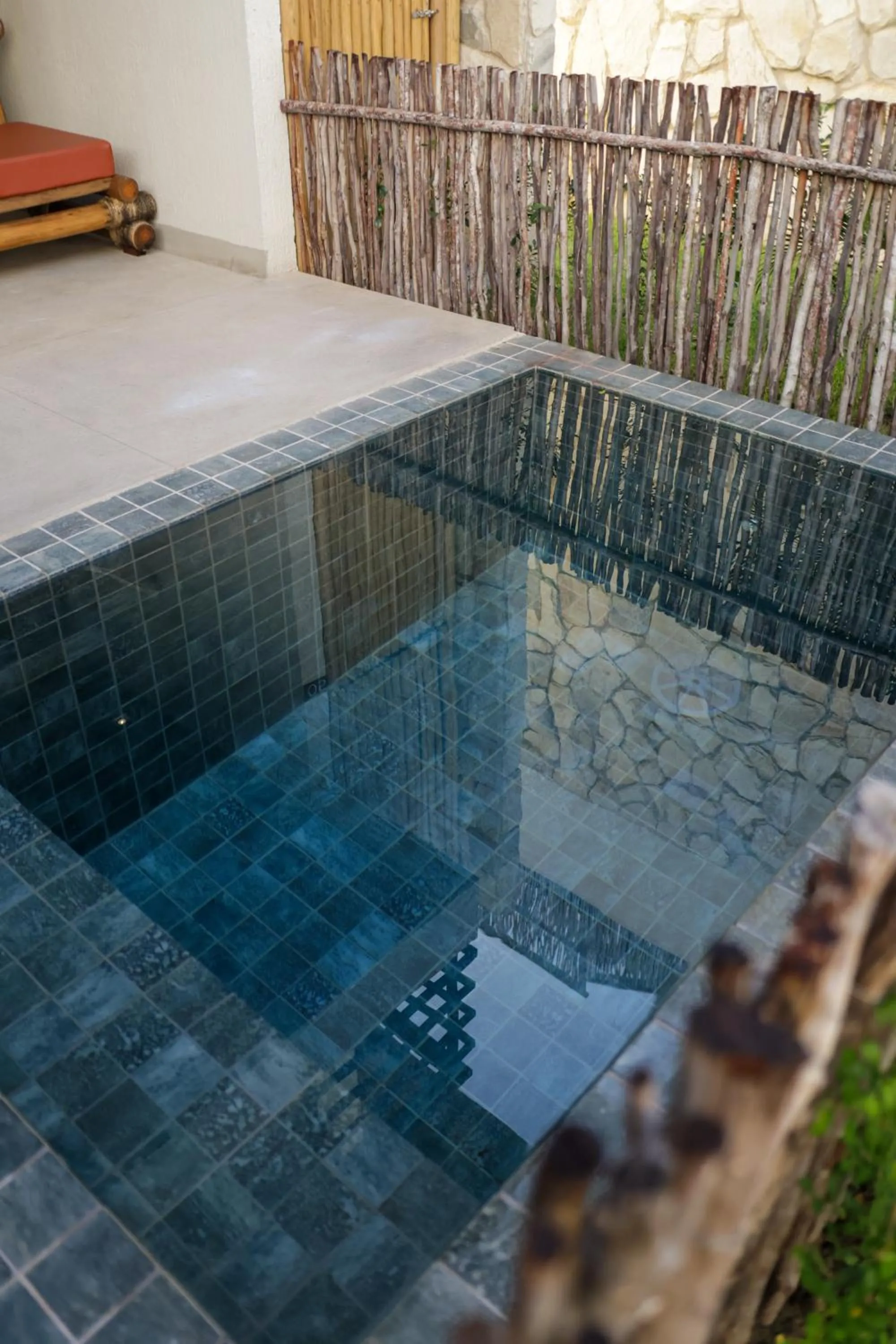 Swimming pool in Alameda Lounge Pousada