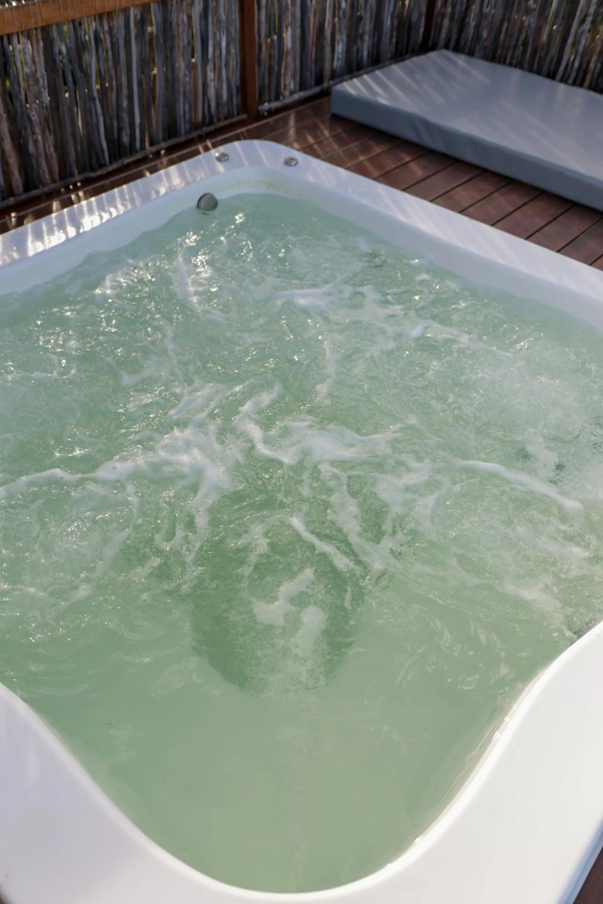 Bath in Alameda Lounge Pousada