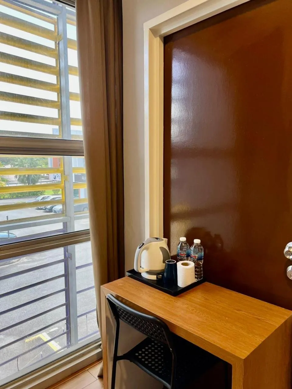 Hotel Ariana 5 minutes Bukit Indah 15 minutes Legoland 20 minutes Utm