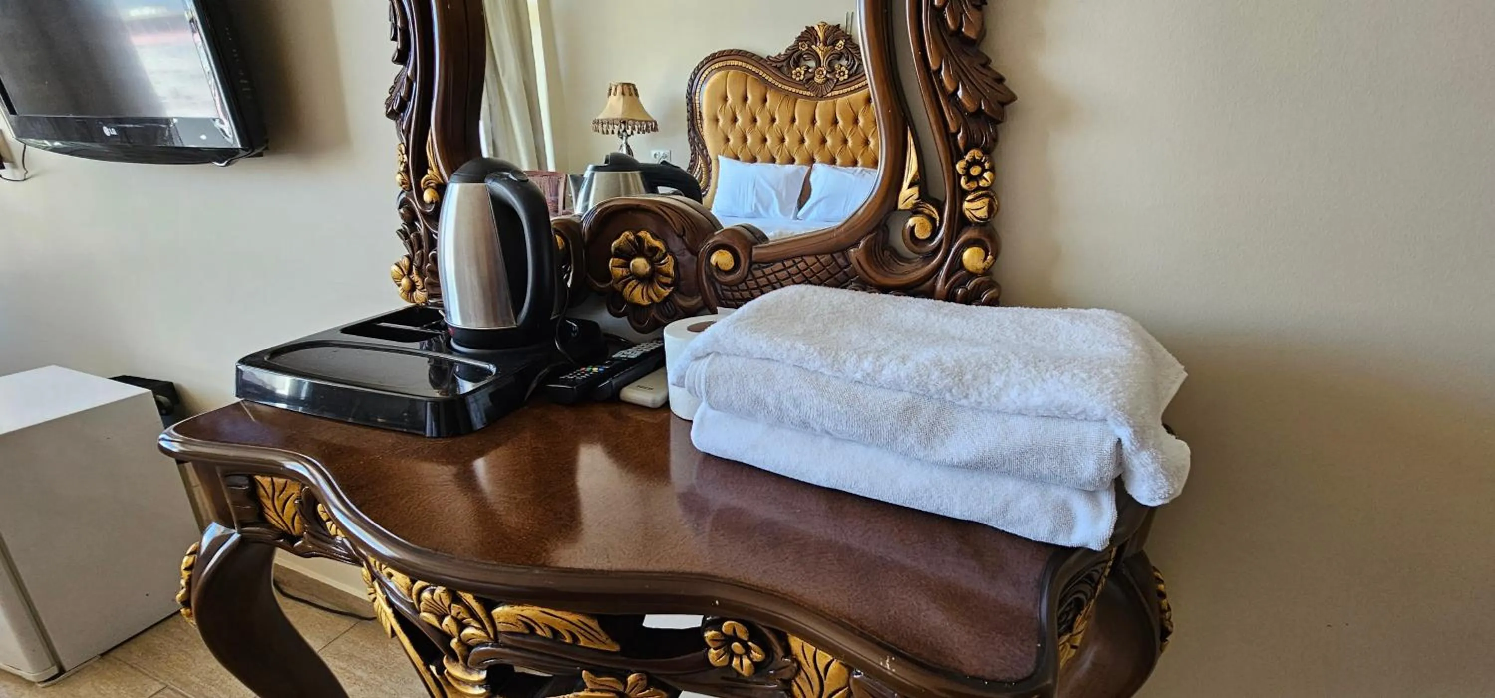 Bed in Adana Koza Hotel