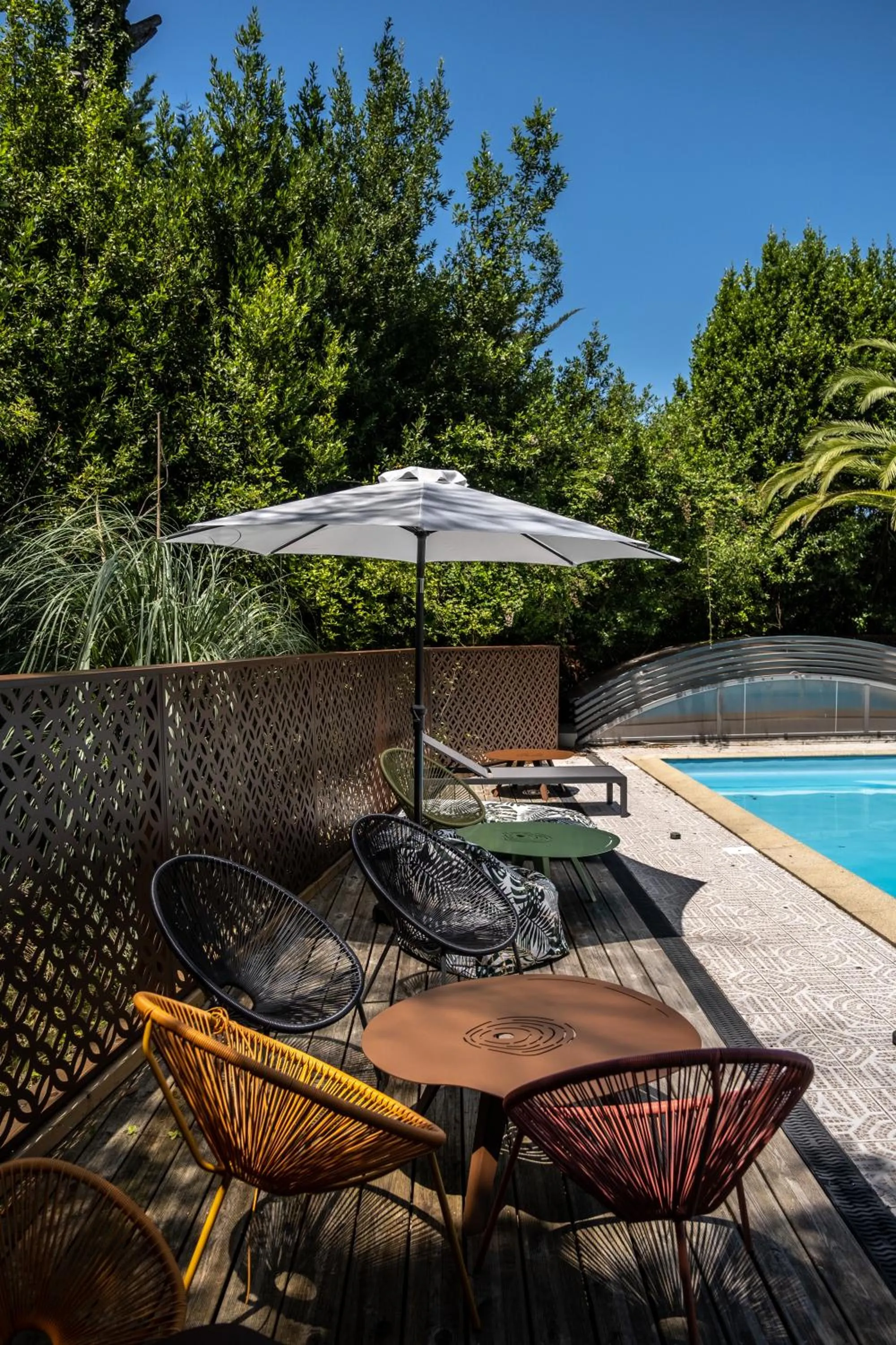 Pool view in Résidence Château d'Acotz - Appartements avec piscine à 300m des Plages & Océan