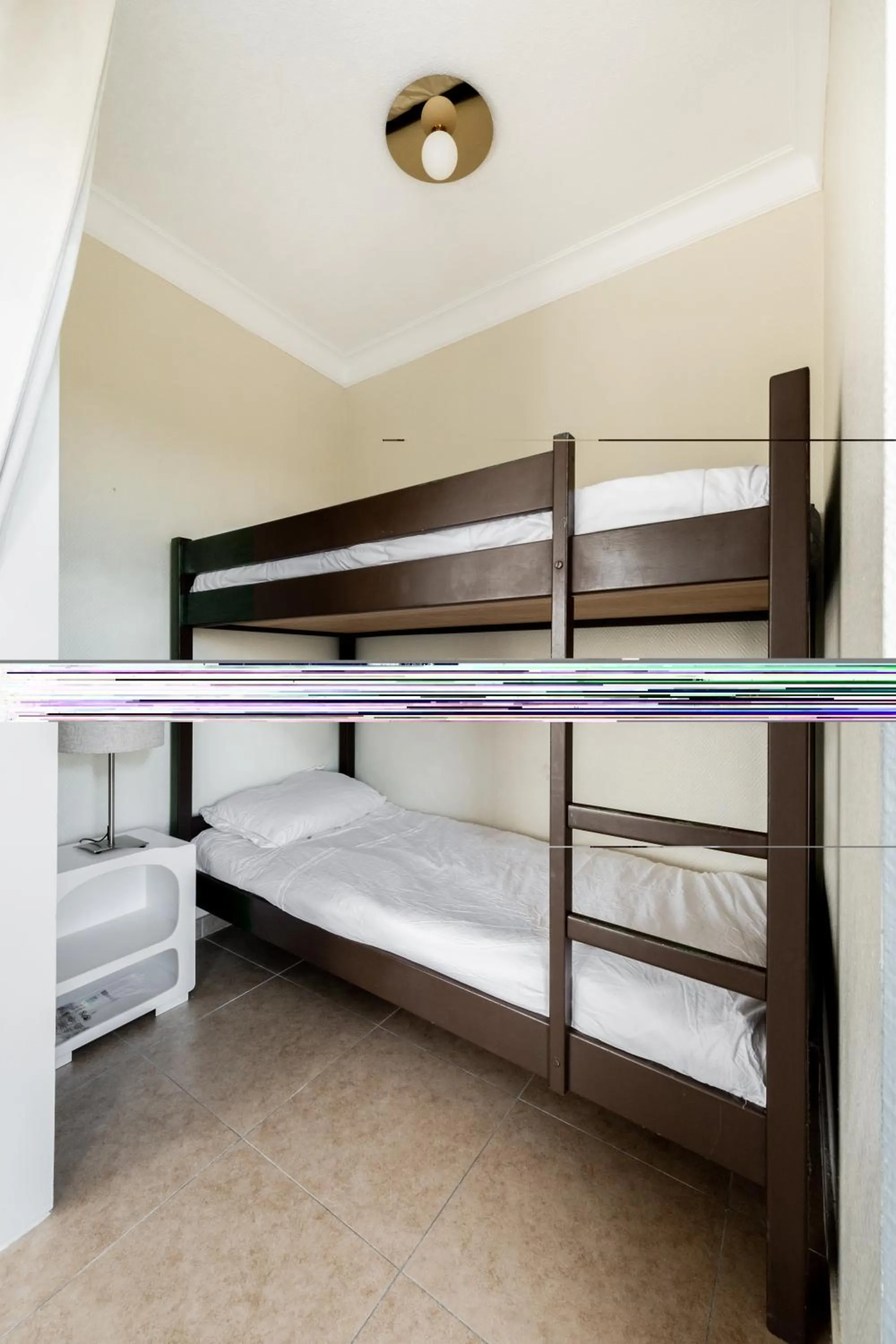 Bedroom, Bed in Résidence Château d'Acotz - Appartements avec piscine à 300m des Plages & Océan