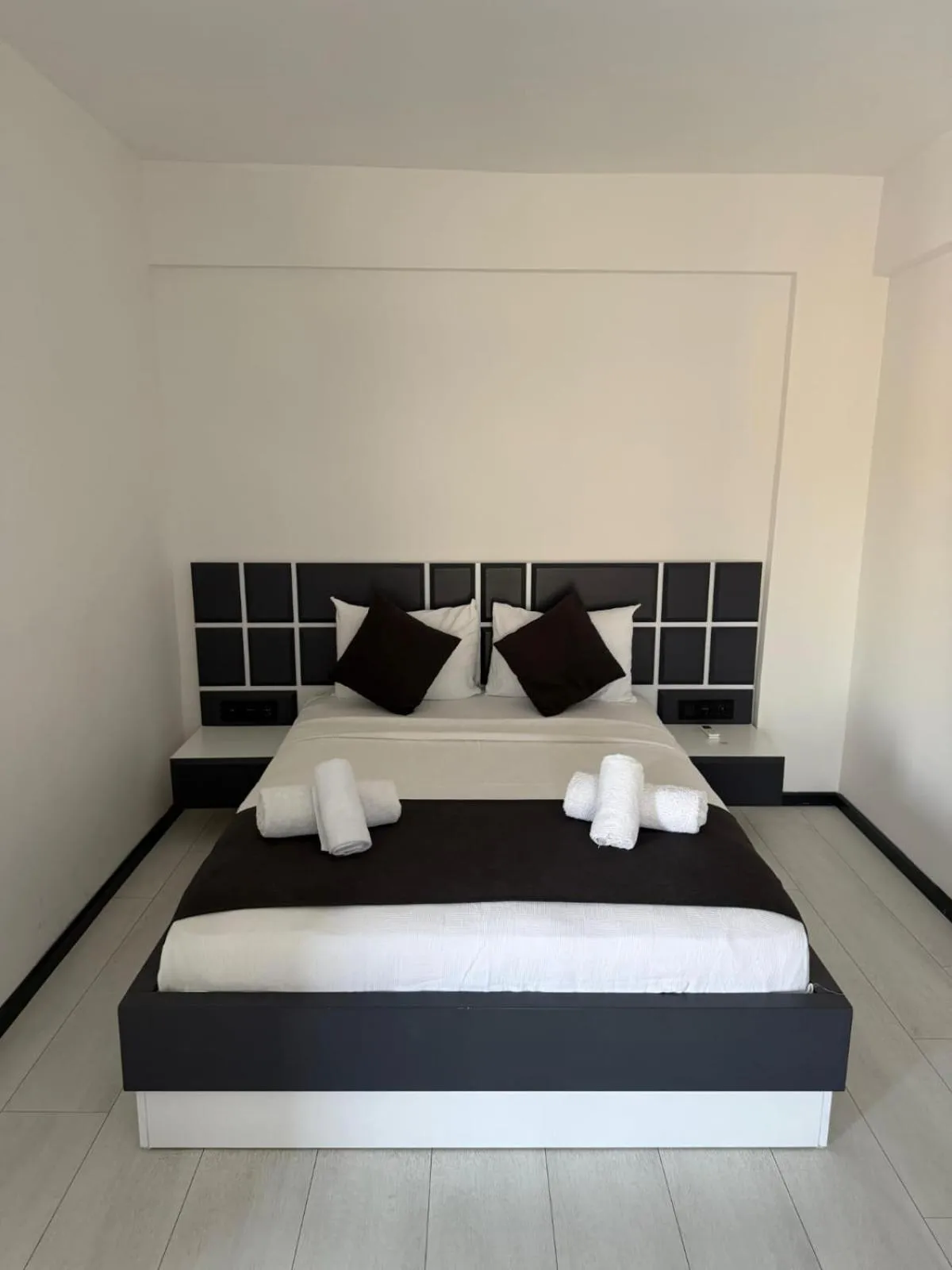 Bed in WB Weekend Otel