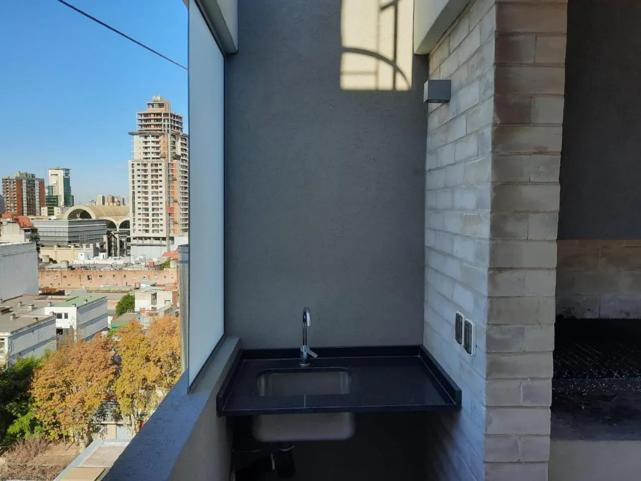 City view in In House BA - Le coq