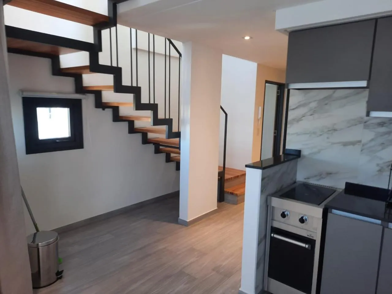 Kitchen or kitchenette in In House BA - Le coq