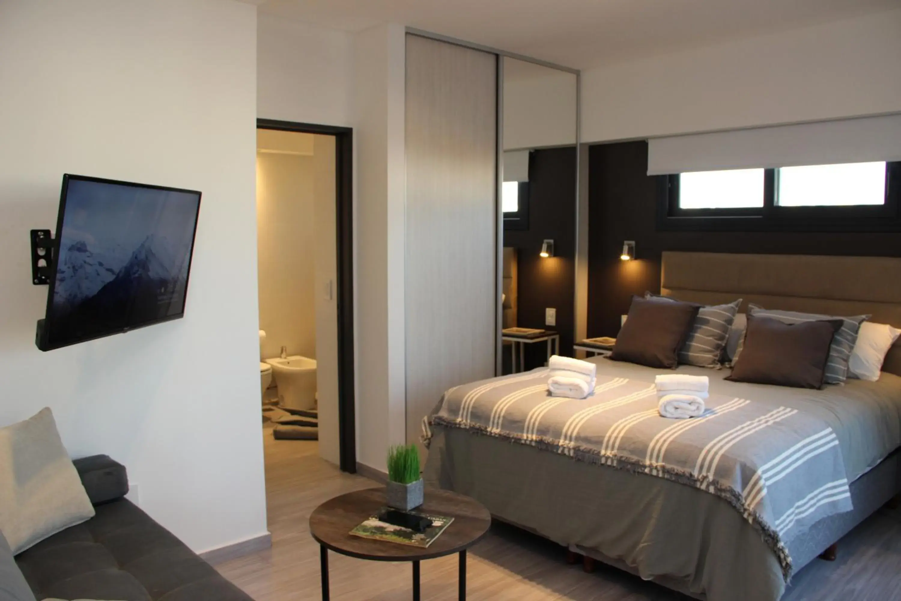 Studio with Balcony in In House BA - Le coq Studio with Balcony in In House BA - Le coq