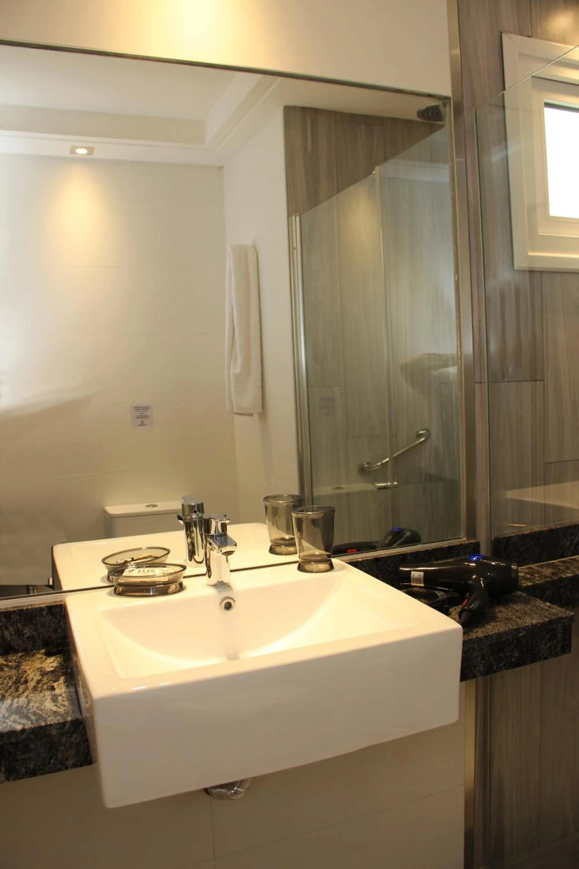 Bathroom in In House BA - Le coq