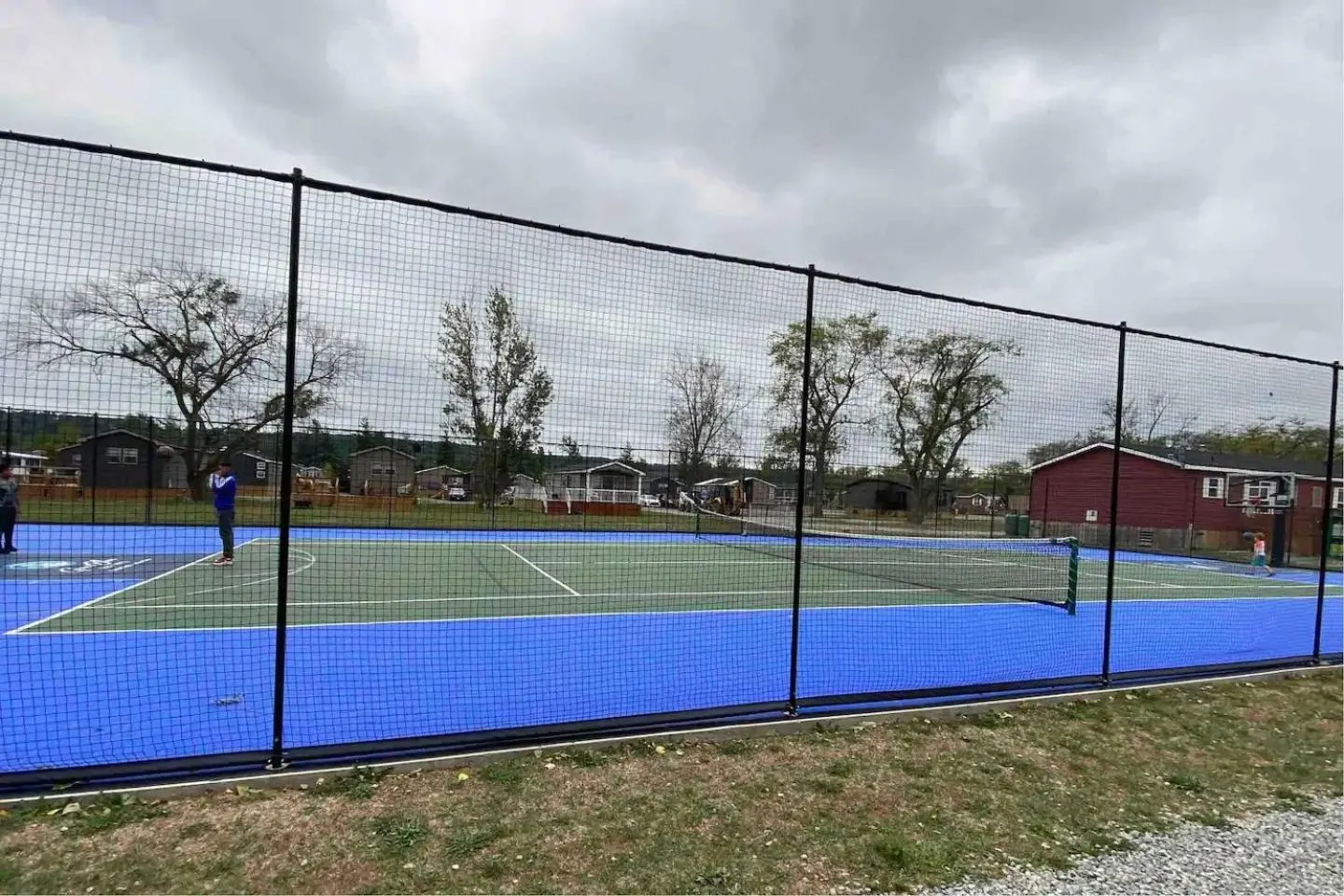 Tennis court in Falcon Cottages