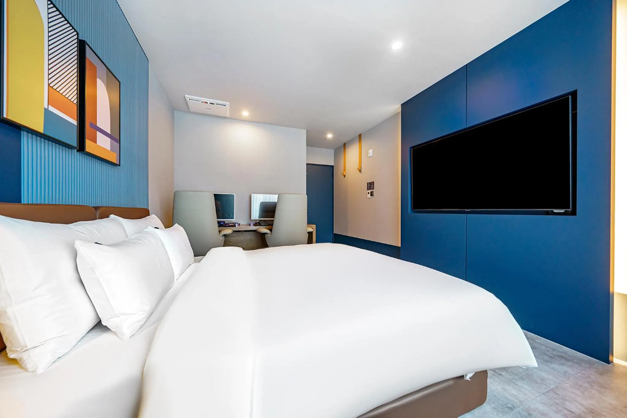 Bed in H-Avenue Hotel Geomdan New Town