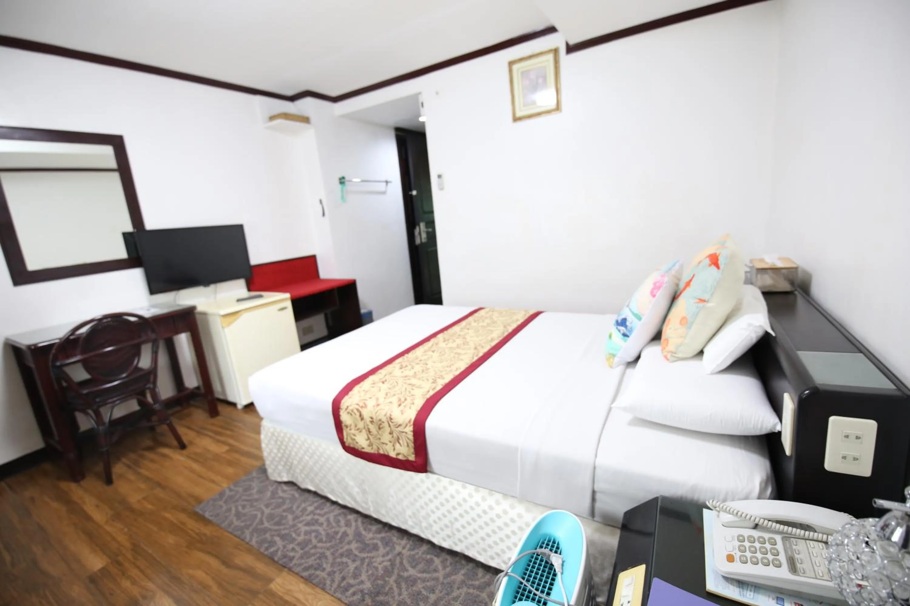 Bed in Hotel Asia Cebu