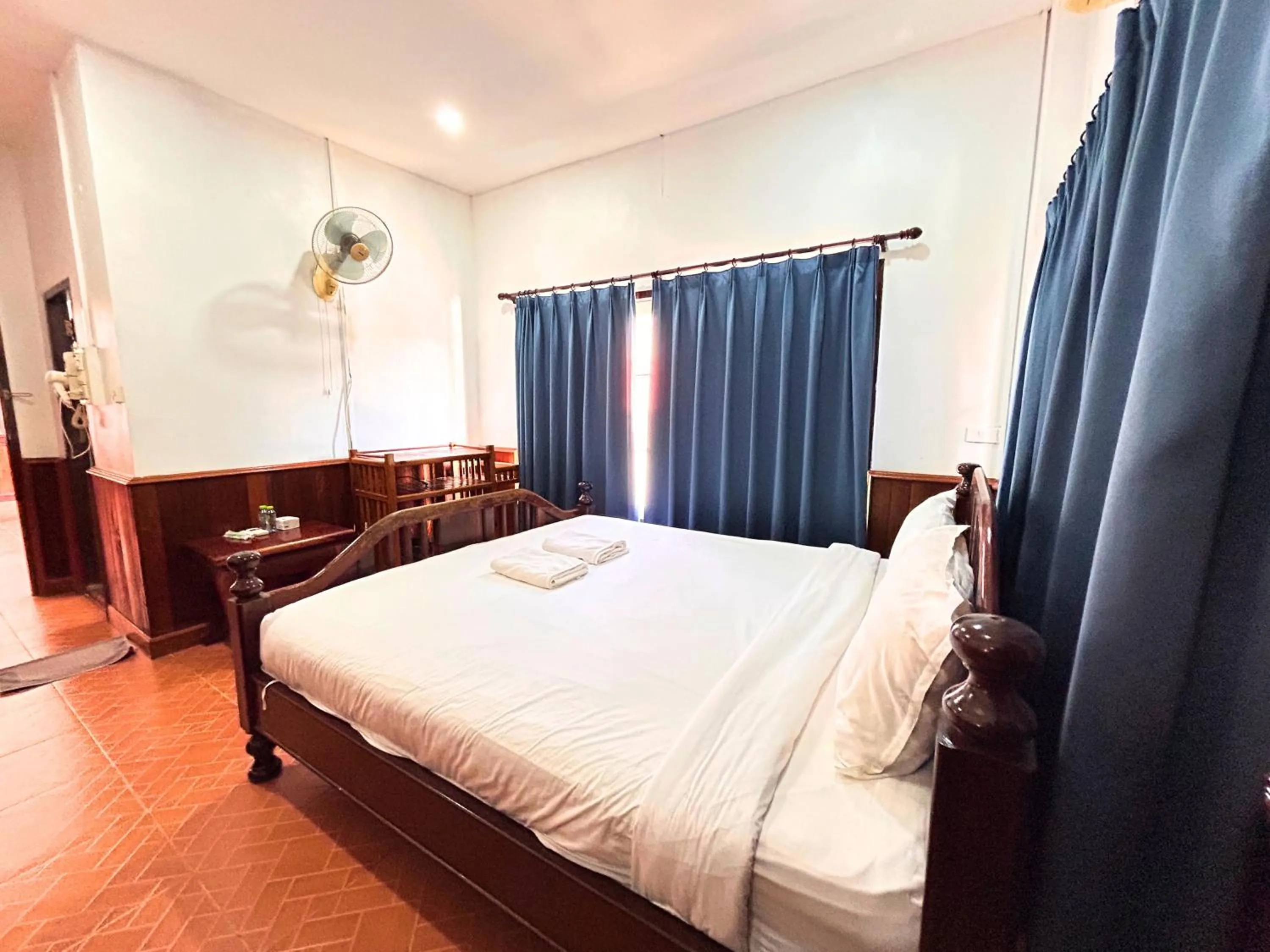 Bedroom, Bed in Domon Riverside Hotel