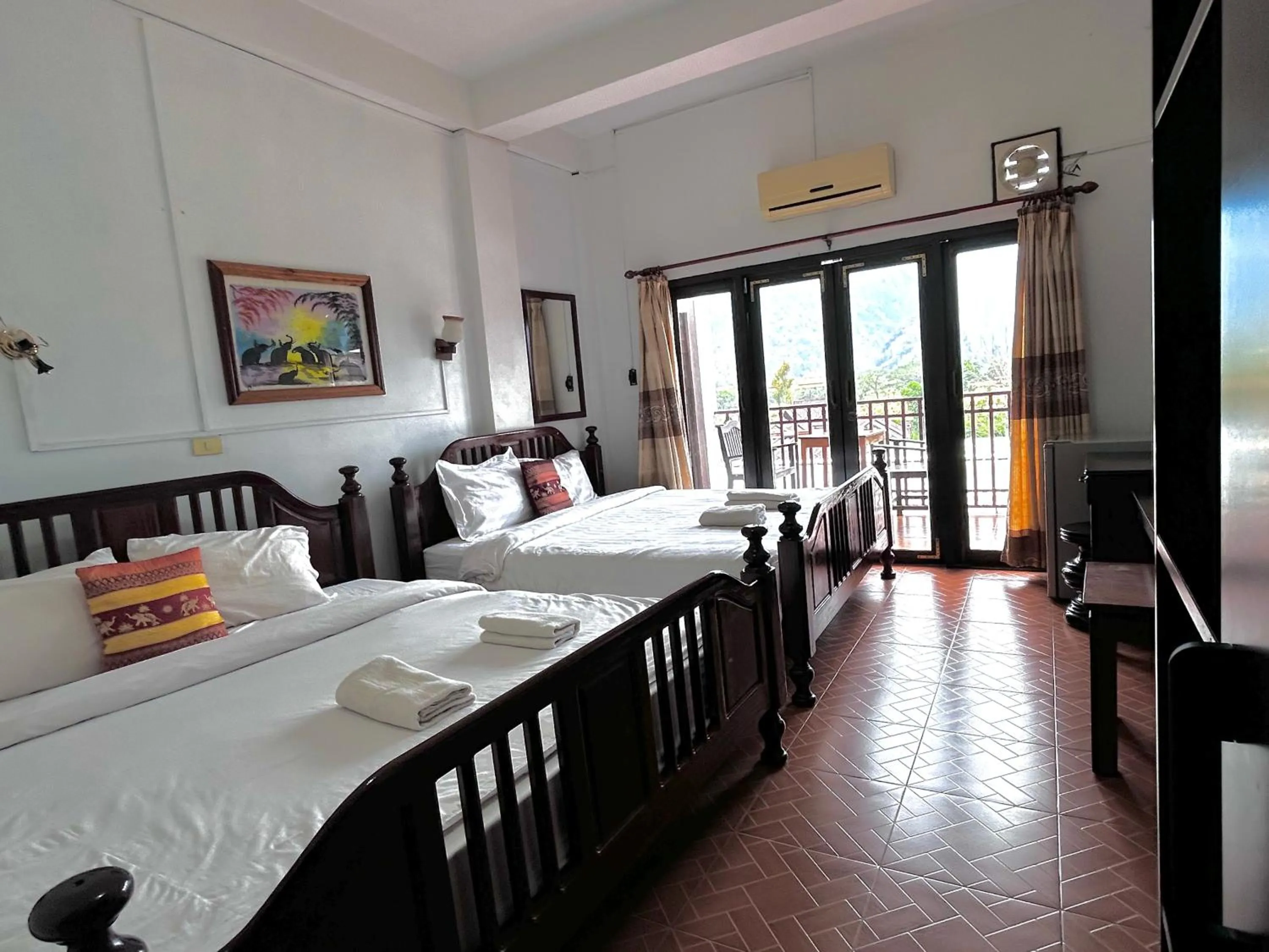 Photo of the whole room, Bed in Domon Riverside Hotel