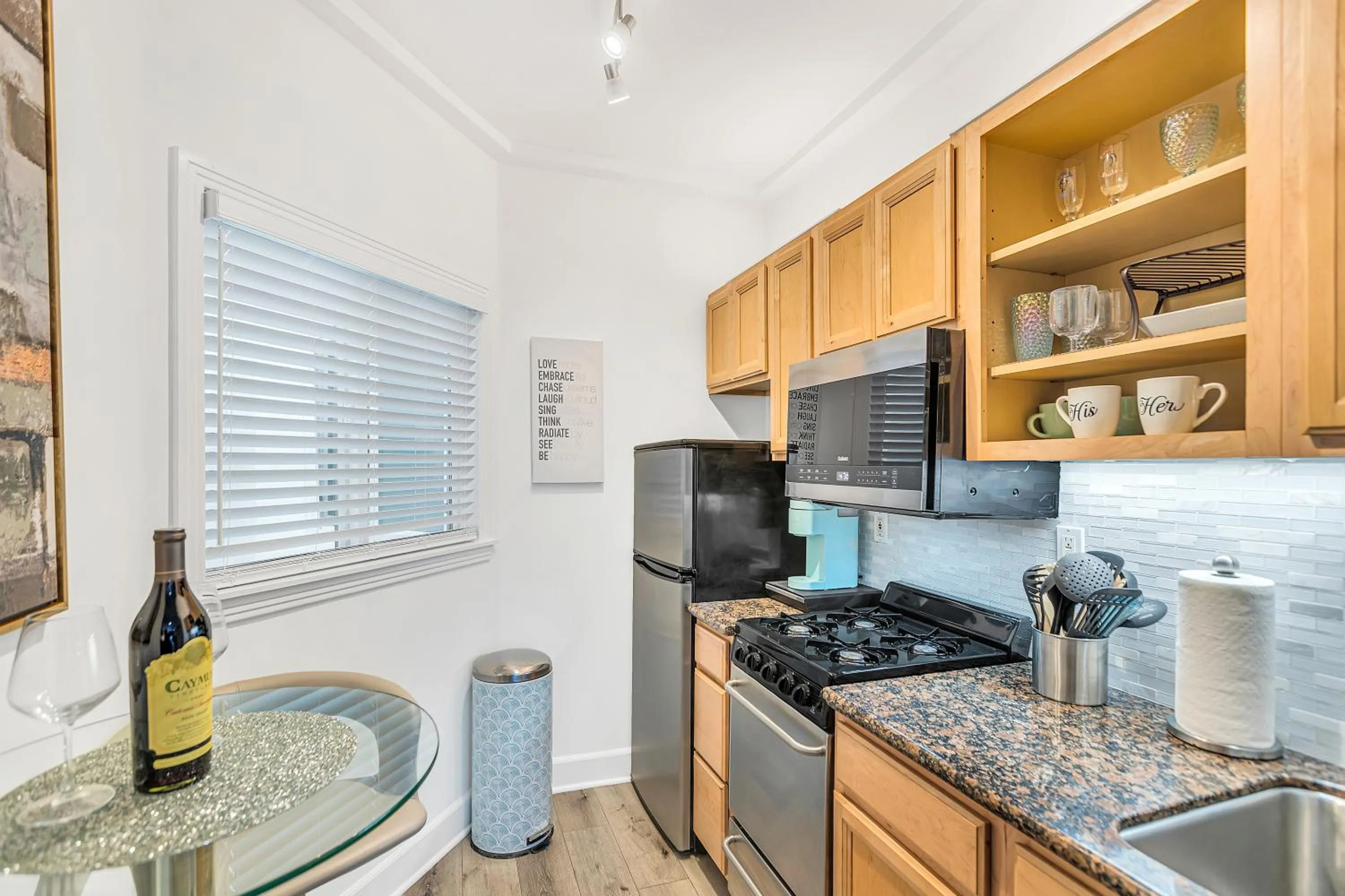 Kitchen or kitchenette in SW Beach Hotel