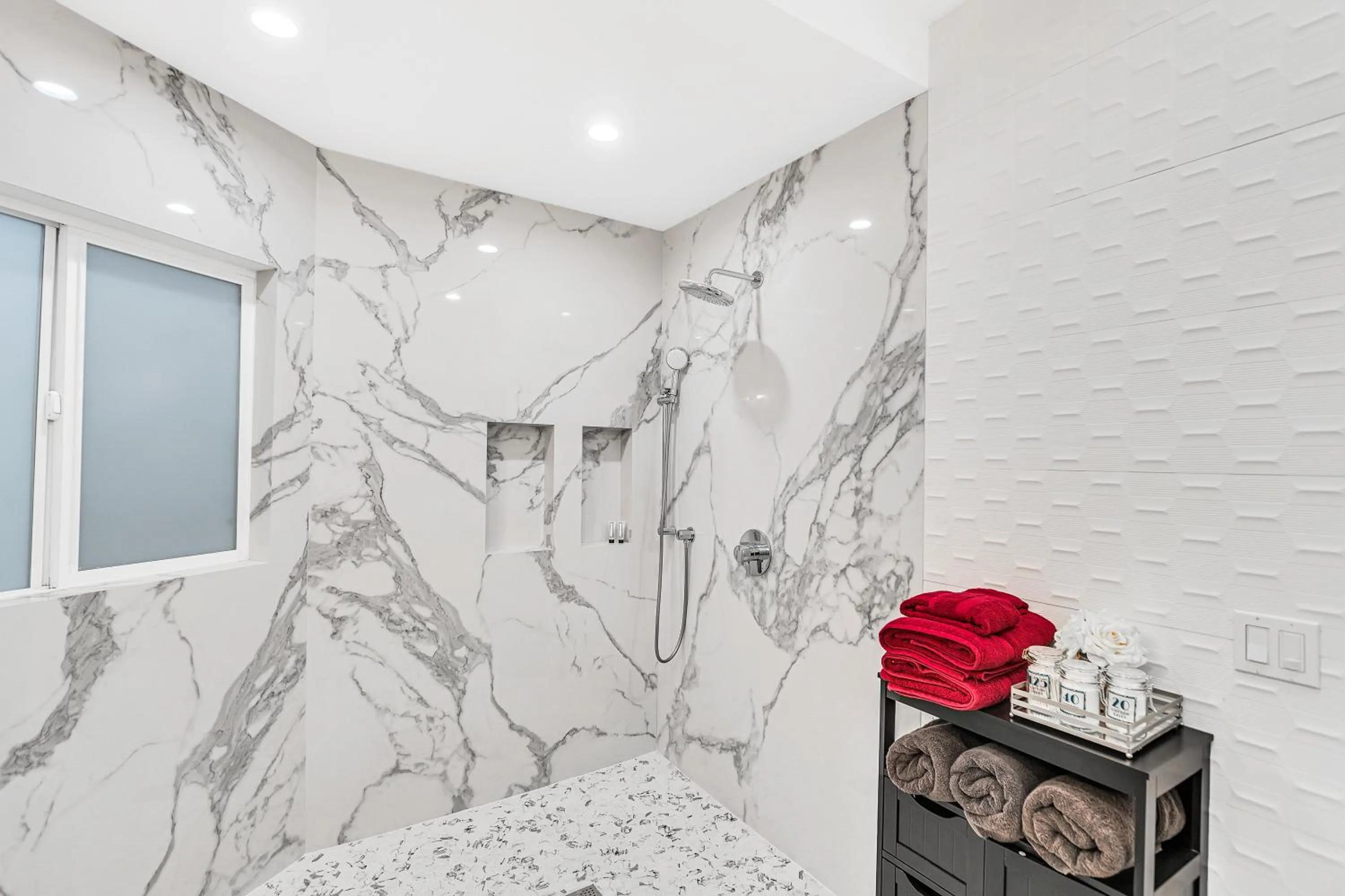 Shower in SW Beach Hotel