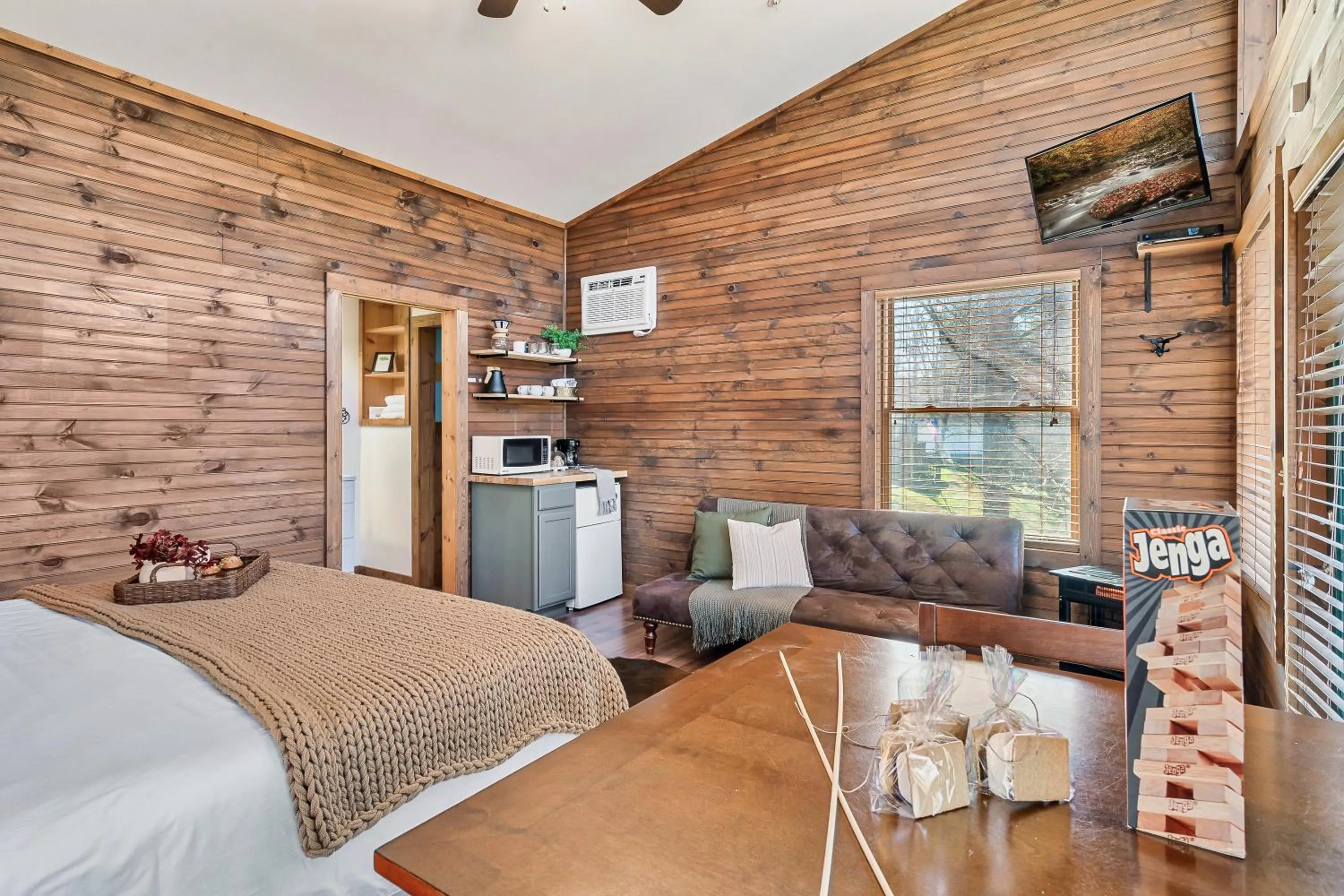 Rivers Edge Treehouses