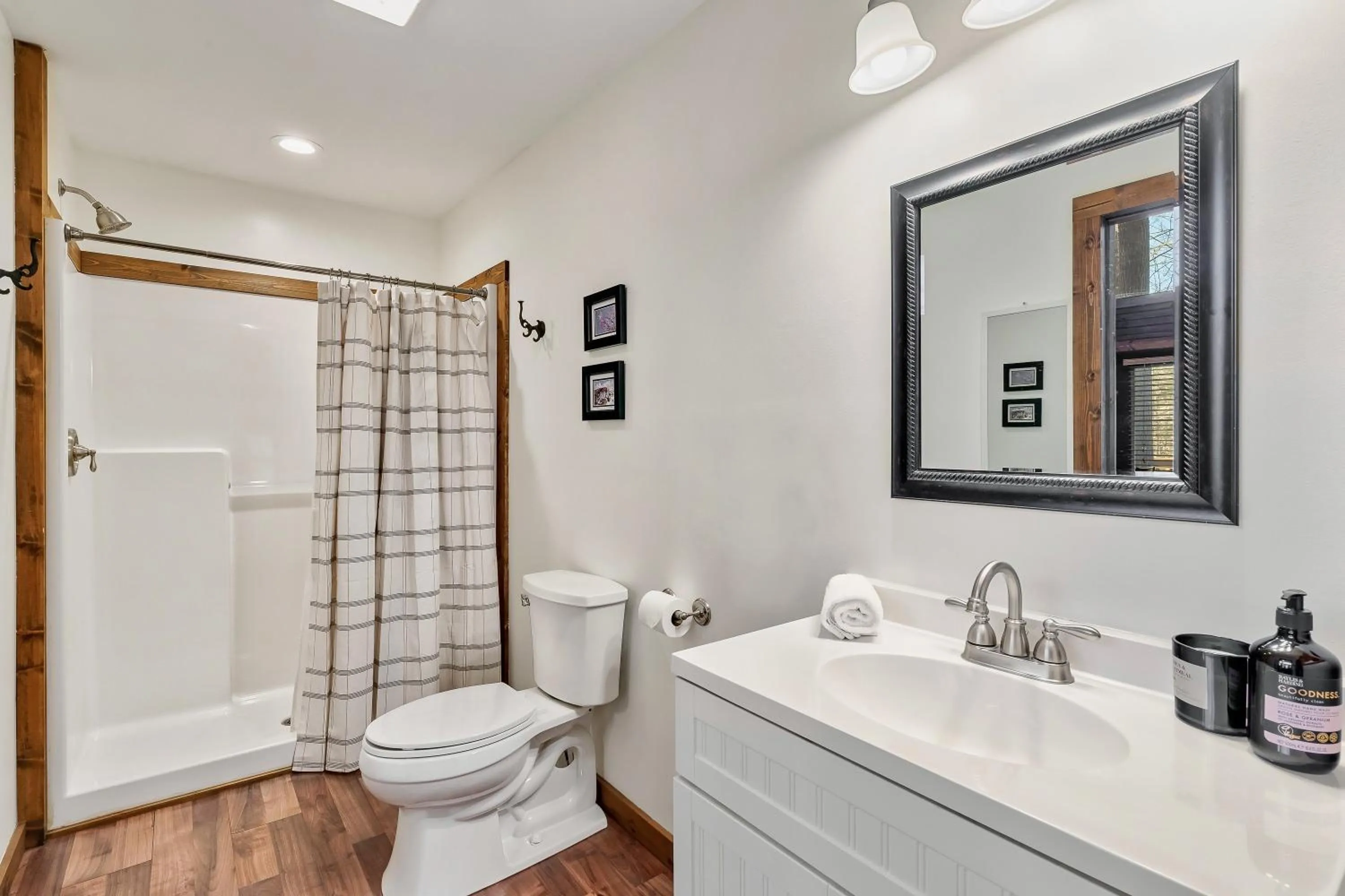 Rivers Edge Treehouses