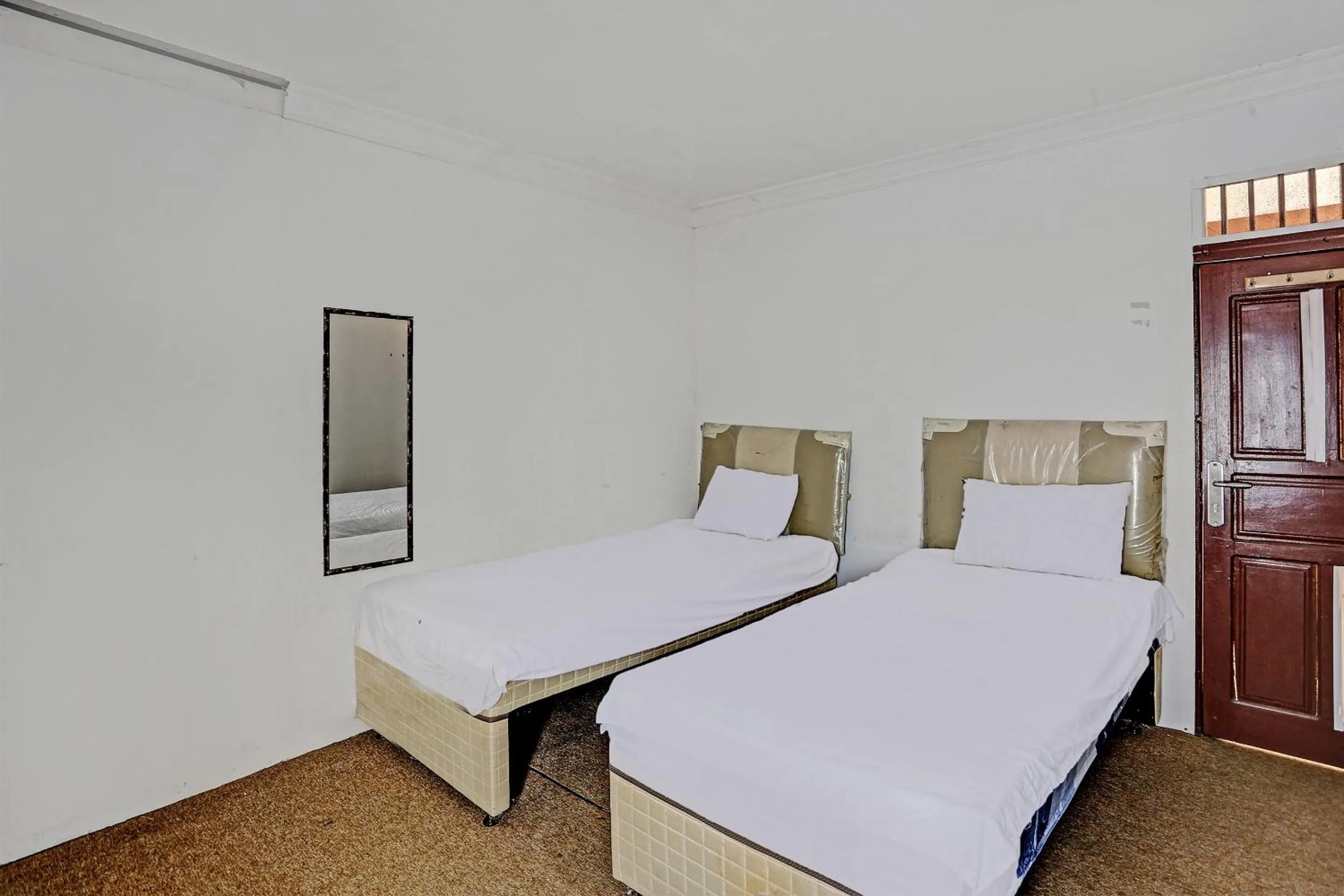 Bedroom, Bed in SPOT ON 92529 Penginapan Wisma Bintang Syariah Near MTs Al Ma'arif Kota Bangun