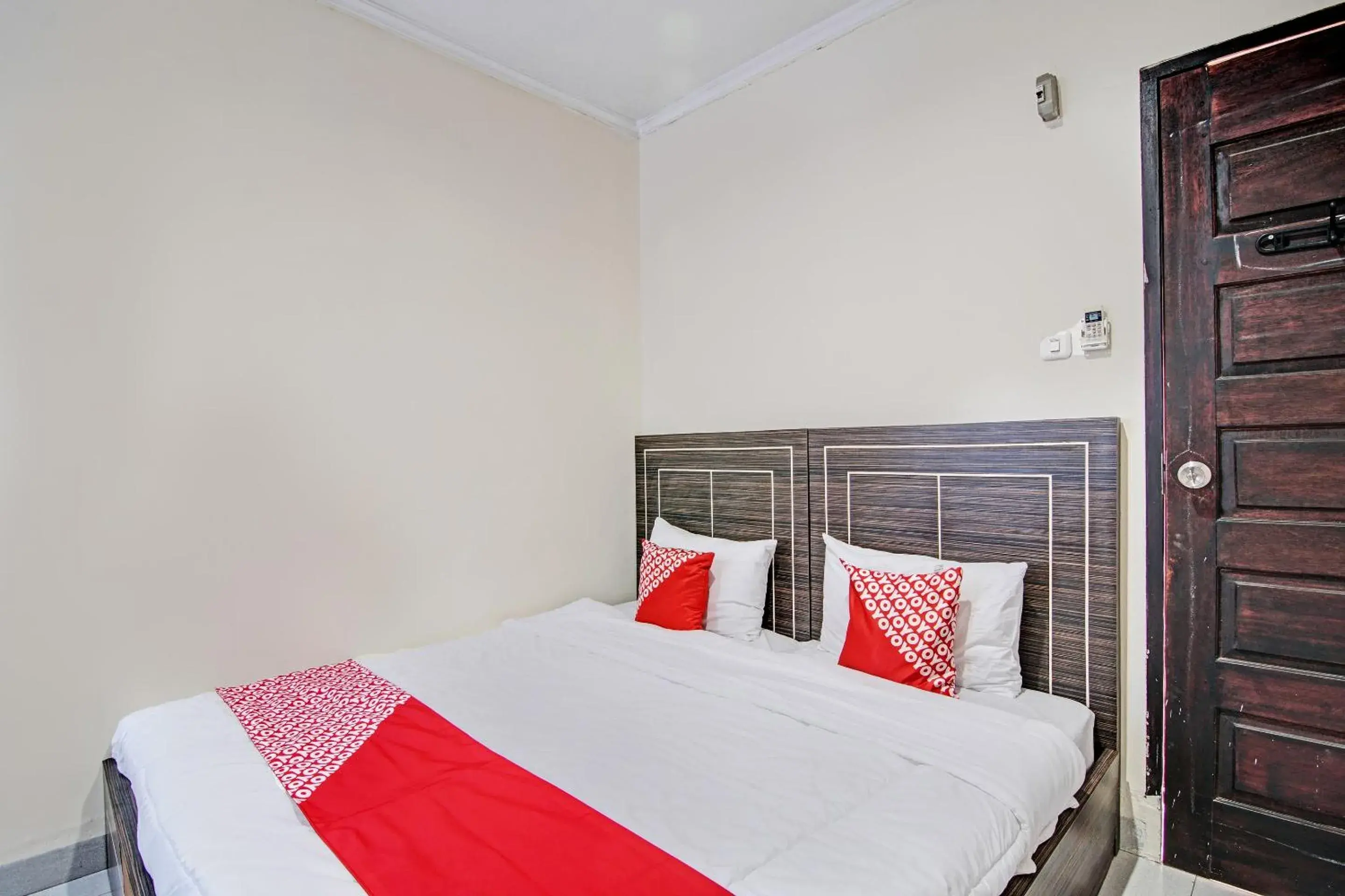 Deluxe Double Room in Hotel O Rosela House Syariah Deluxe Double Room in Hotel O Rosela House Syariah