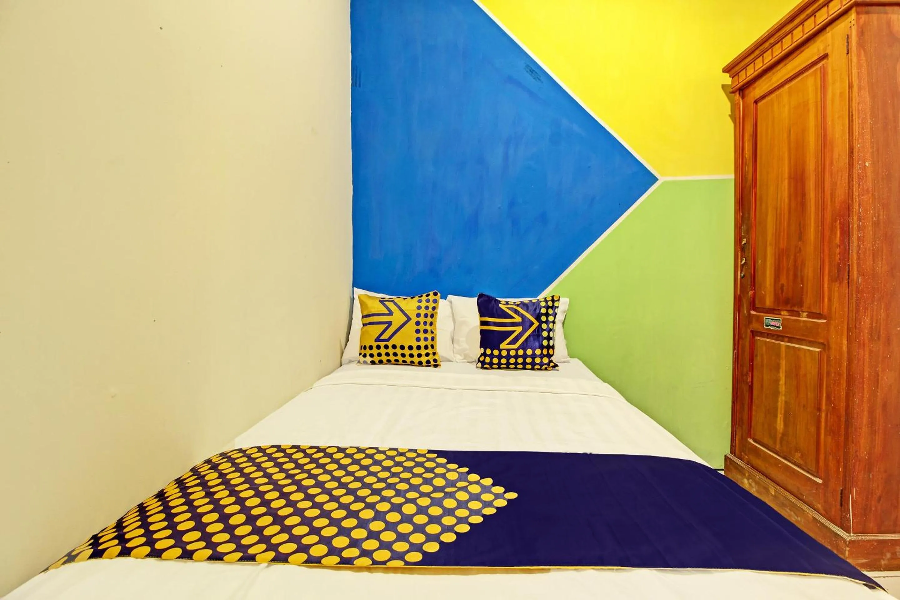 Bedroom, Bed in Hotel O Pacar Guesthouse