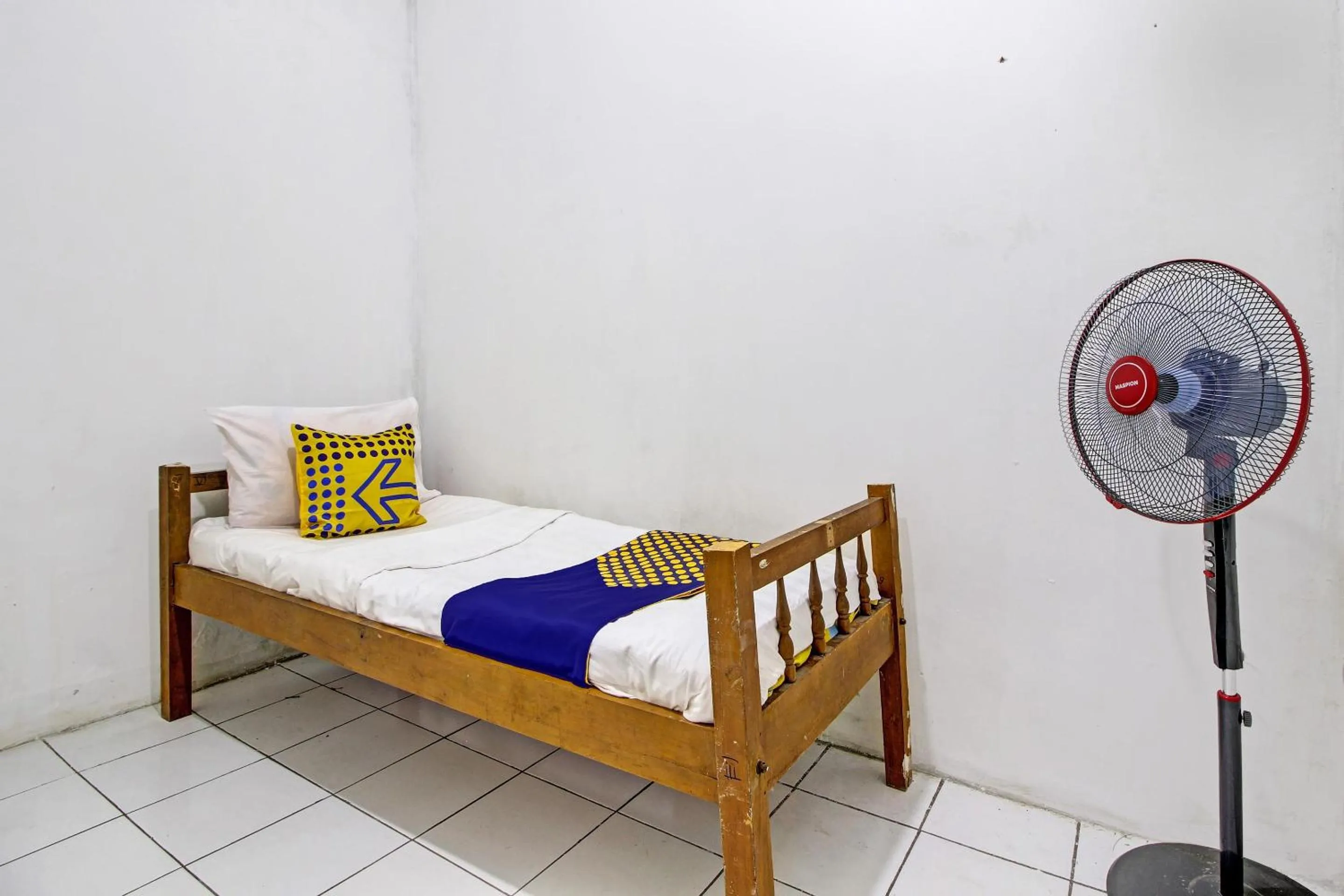 Bedroom, Bed in Hotel O Luqman Kostel Syariah