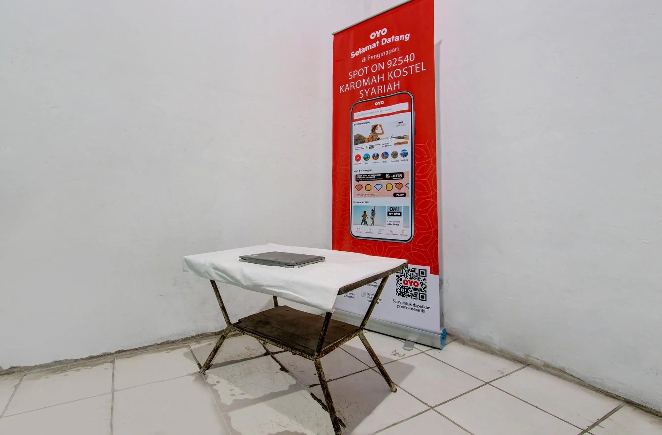 Lobby or reception in Hotel O Karomah Kostel Syariah