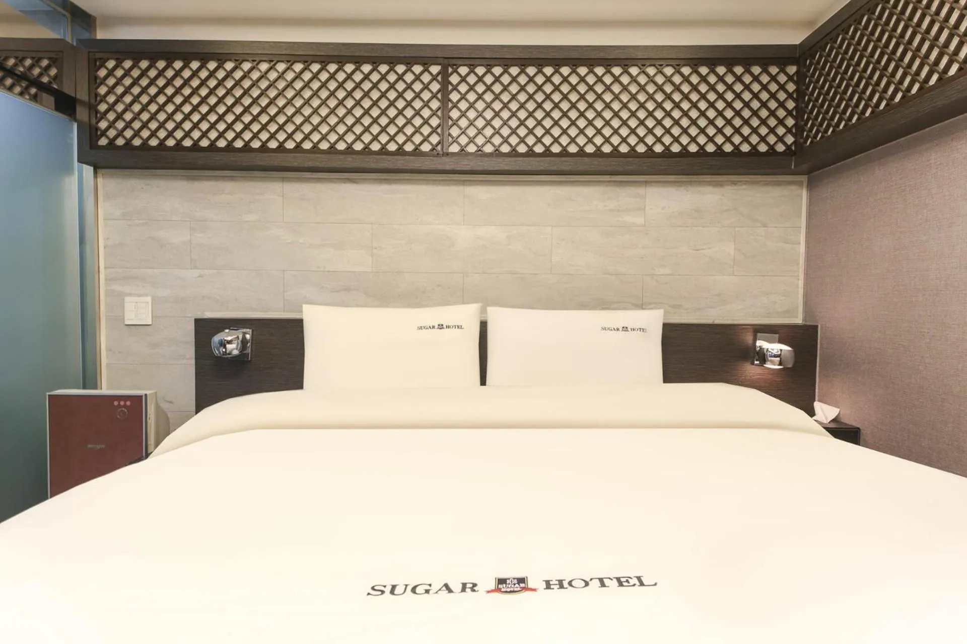 Bed in Sugar Hotel
