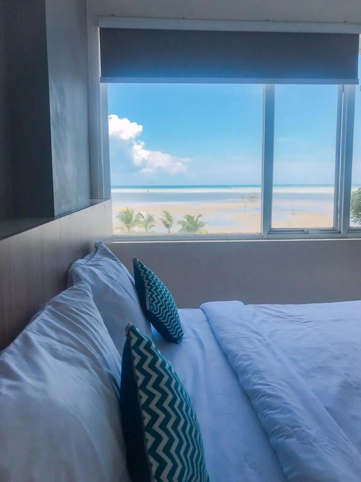 Sea view, Bed in The Holiday Guest House