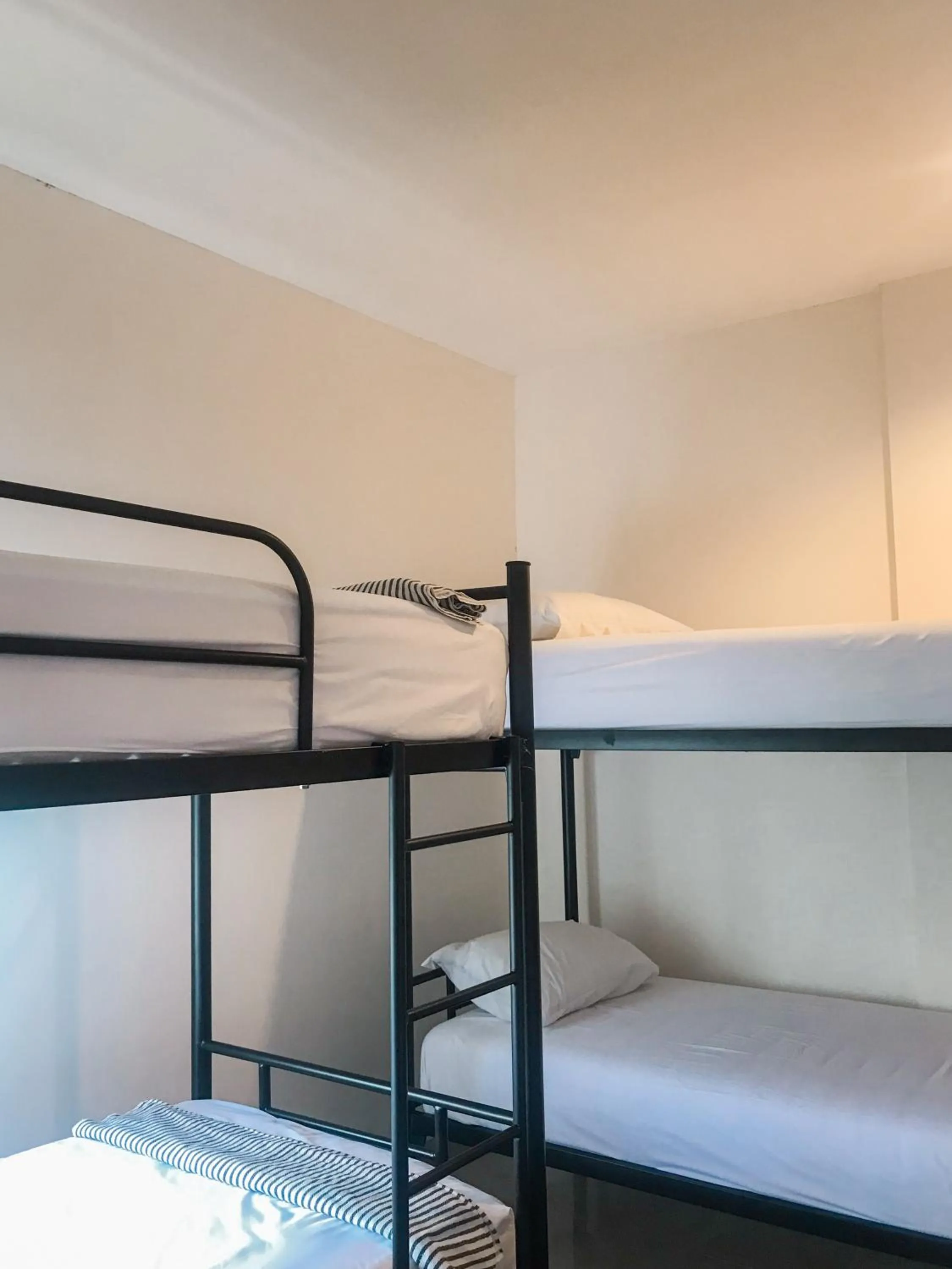 Bed in The Holiday Guest House