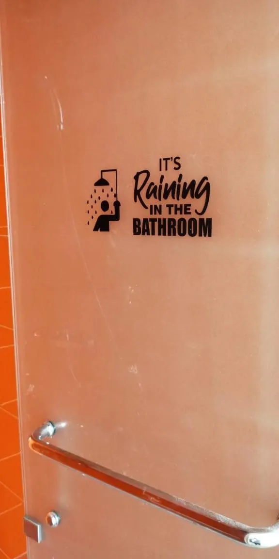 Bathroom in The Holiday Guest House