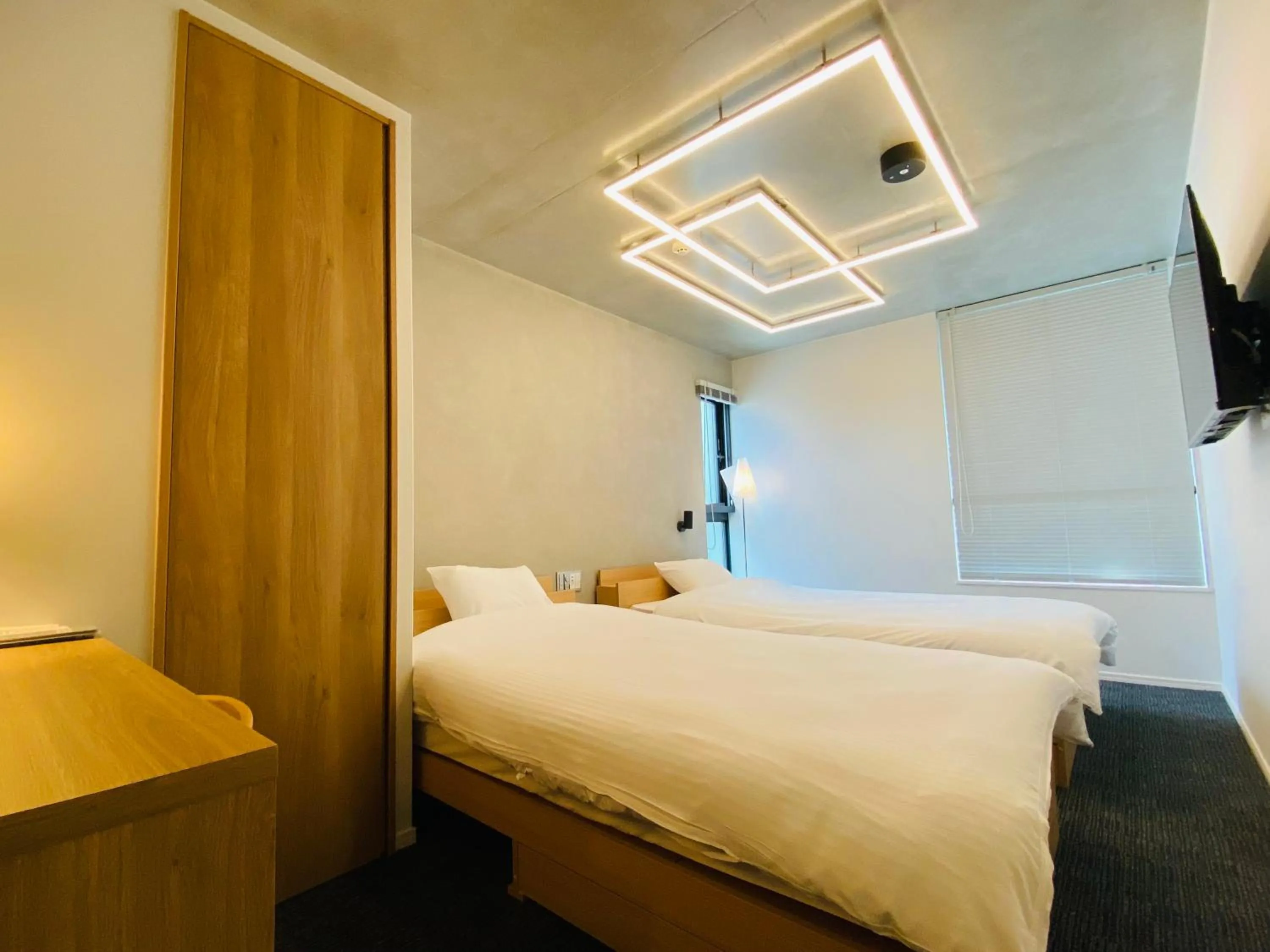 Bedroom, Bed in Hotel ZIZI Horikawa Gojo