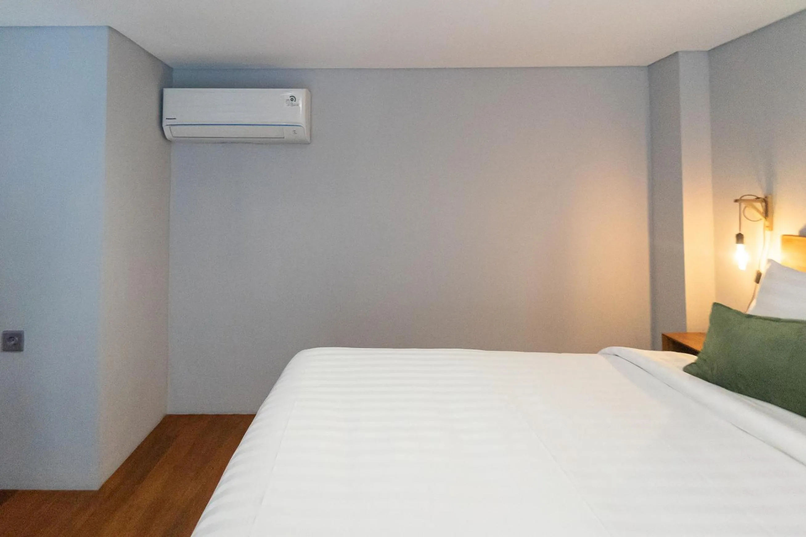 Bedroom, Bed in Sarang Comfort