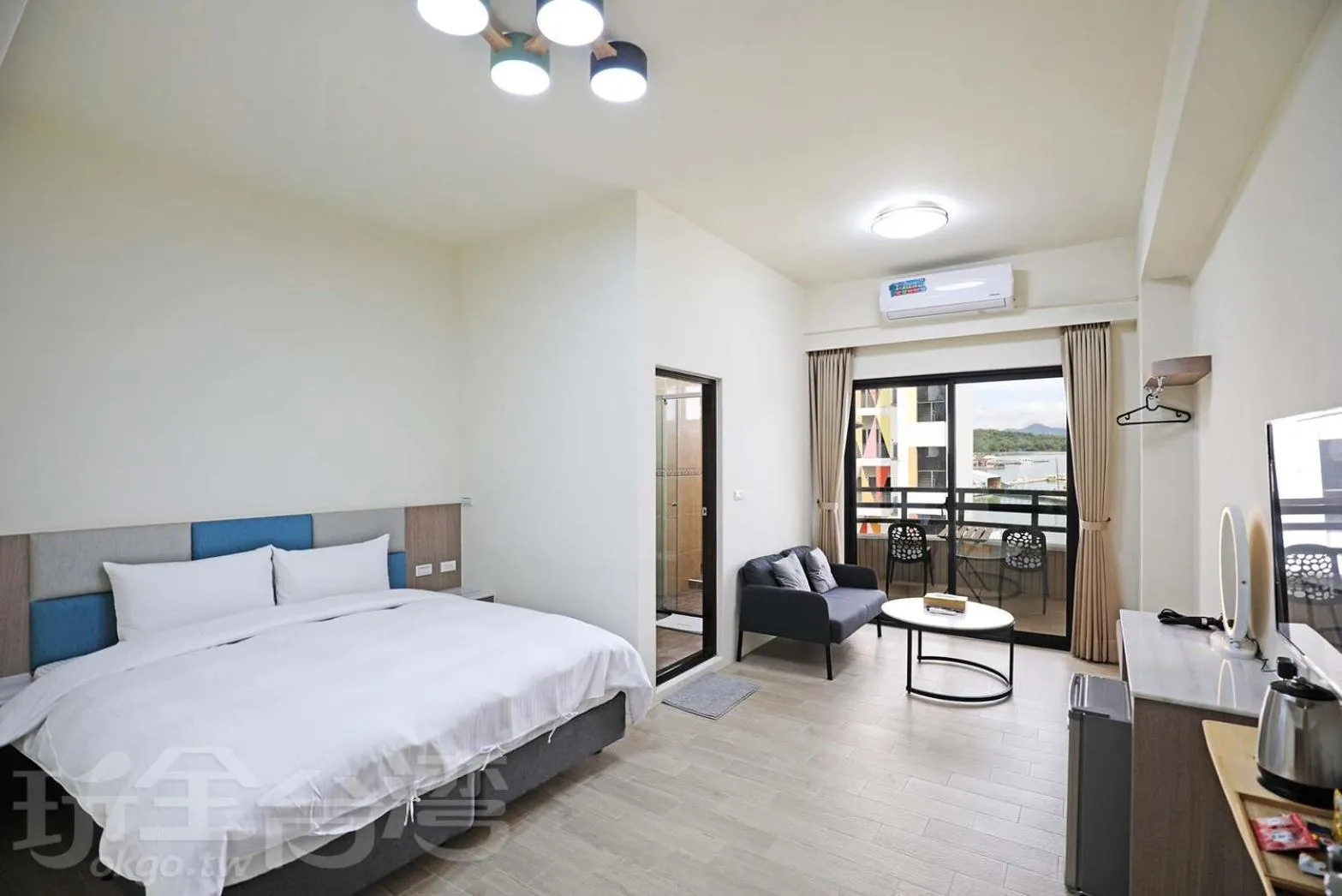 Bed in Happy Dragon Homestay