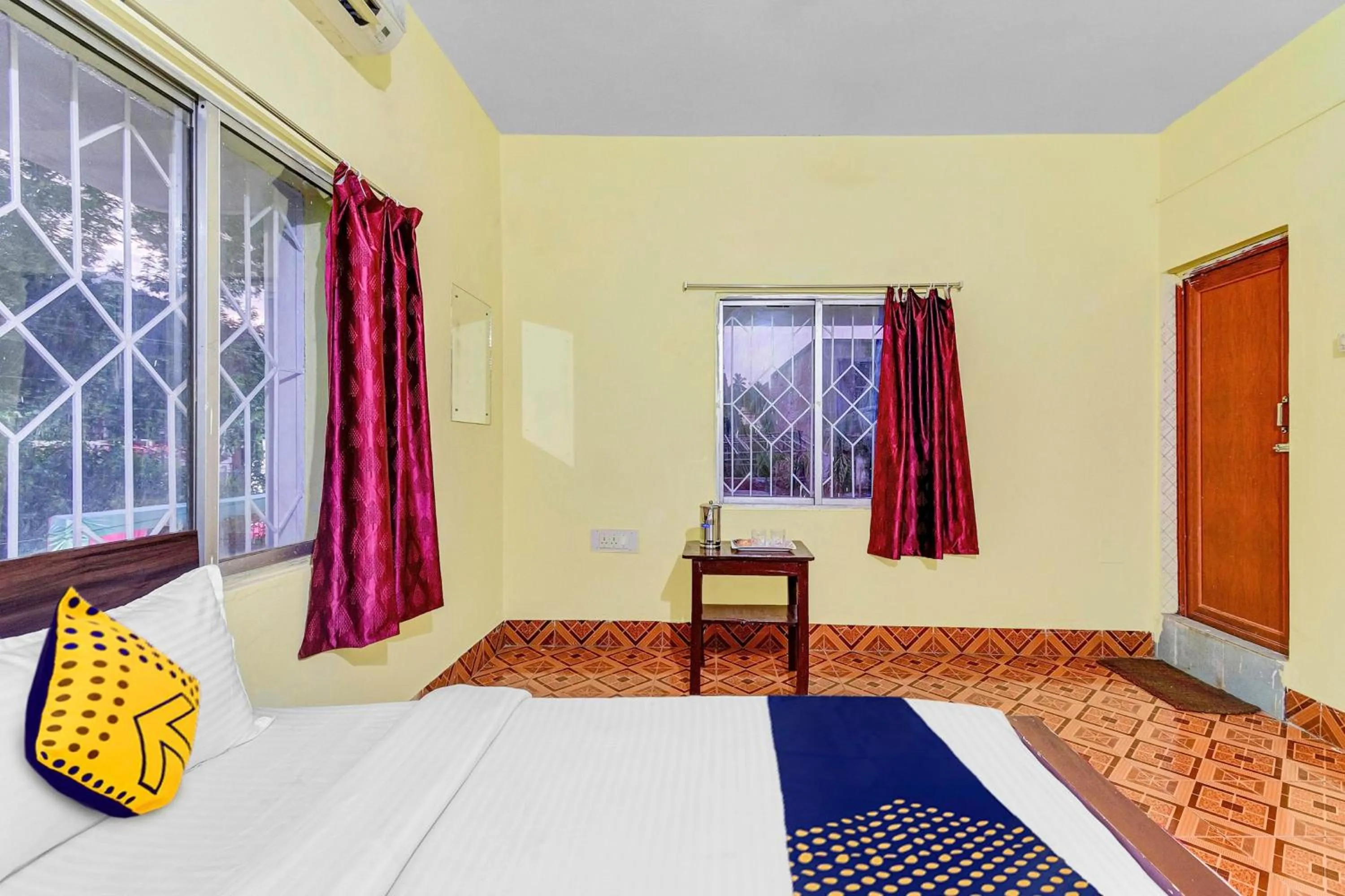 Bedroom in SPOT ON Trishakti Guest House