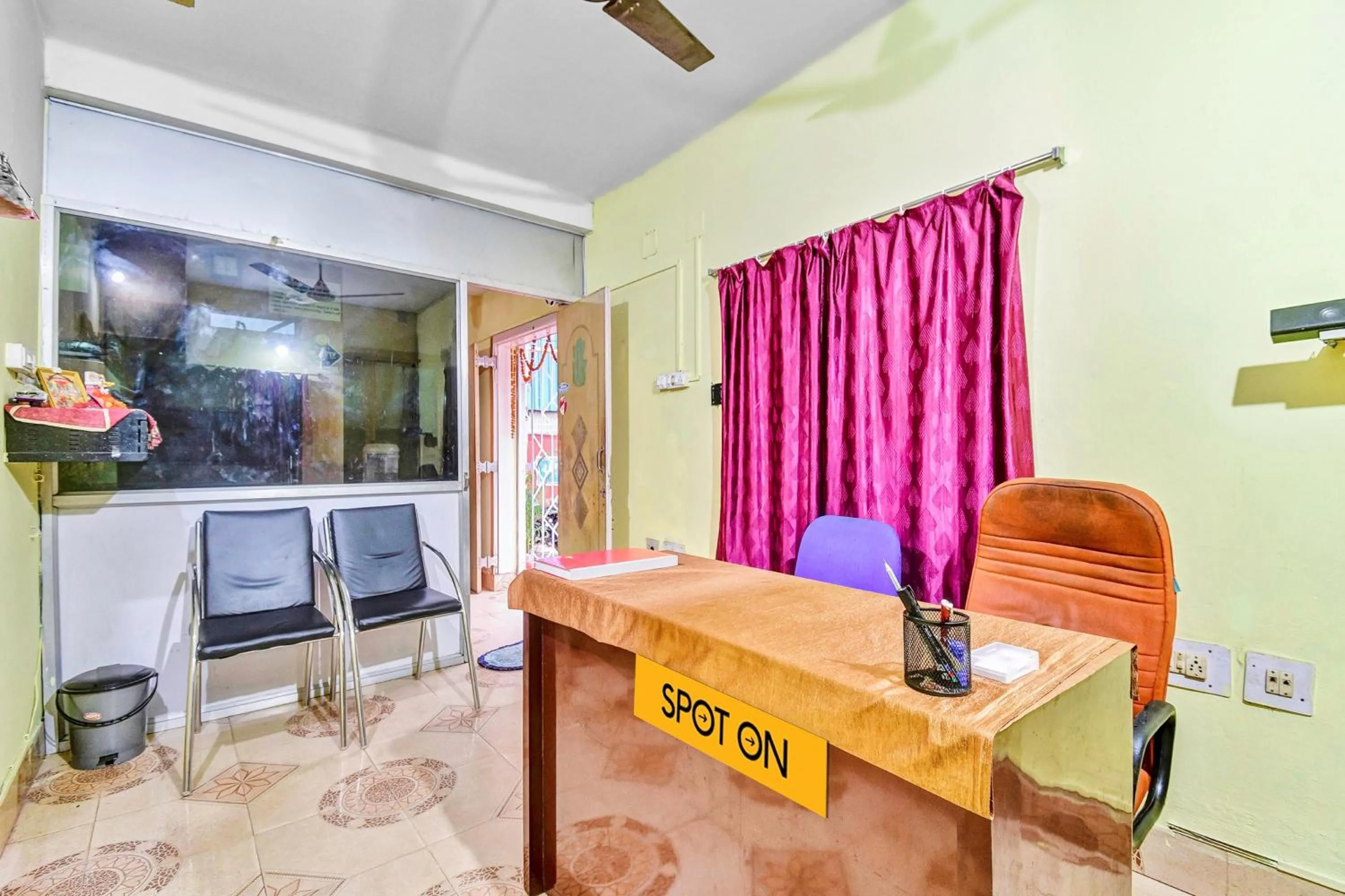 Lobby or reception in SPOT ON Trishakti Guest House