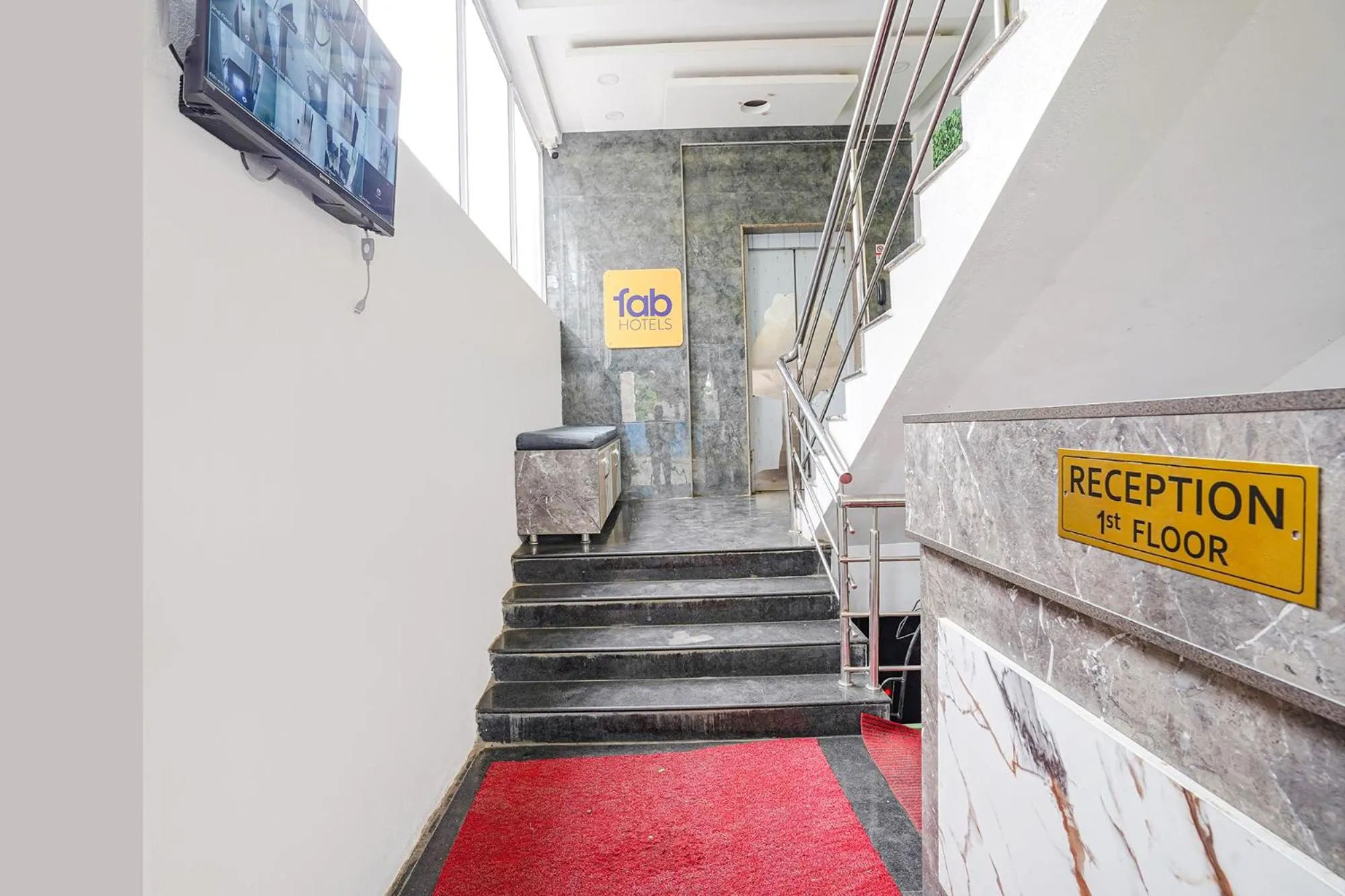 Lobby or reception in Via RLV Green Palace - Nr Kengeri Satellite Town