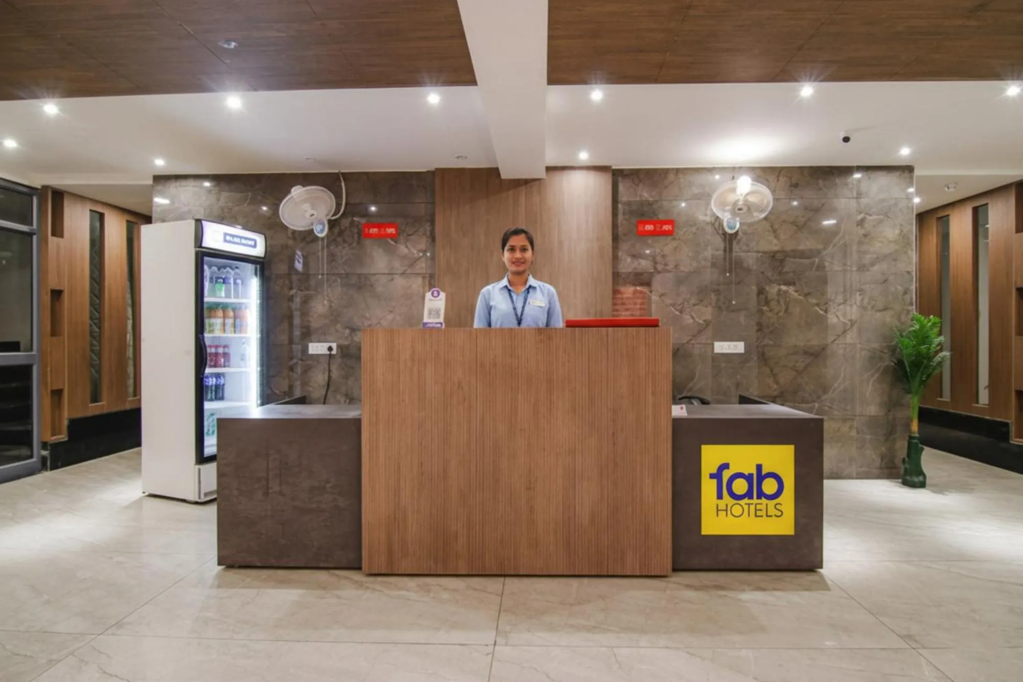 Lobby or reception in FabHotel Moro Rohini Sector 4
