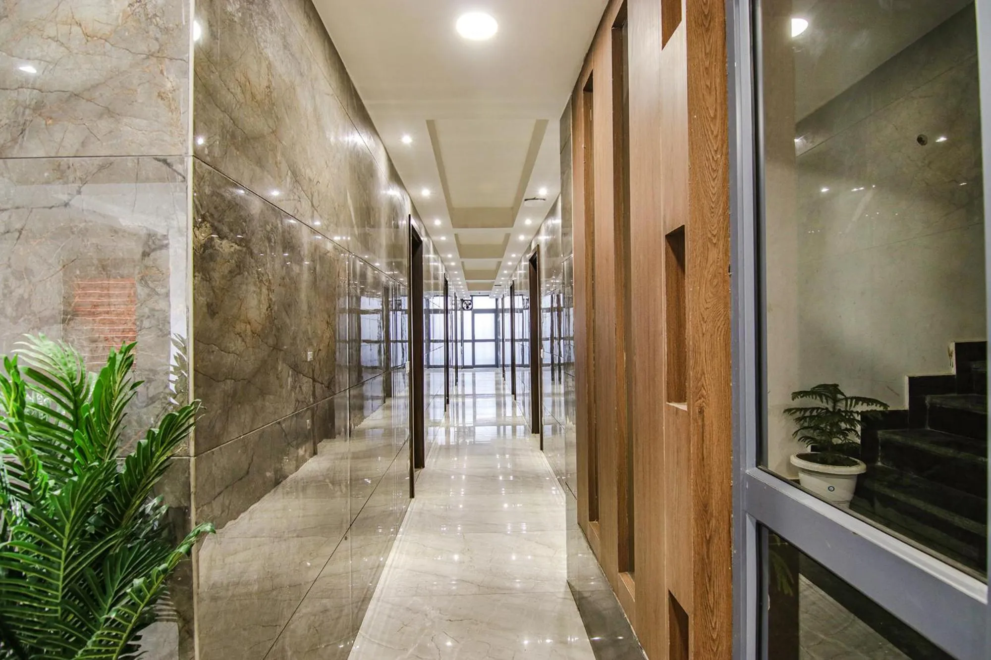 Lobby or reception in FabHotel Moro Rohini Sector 4