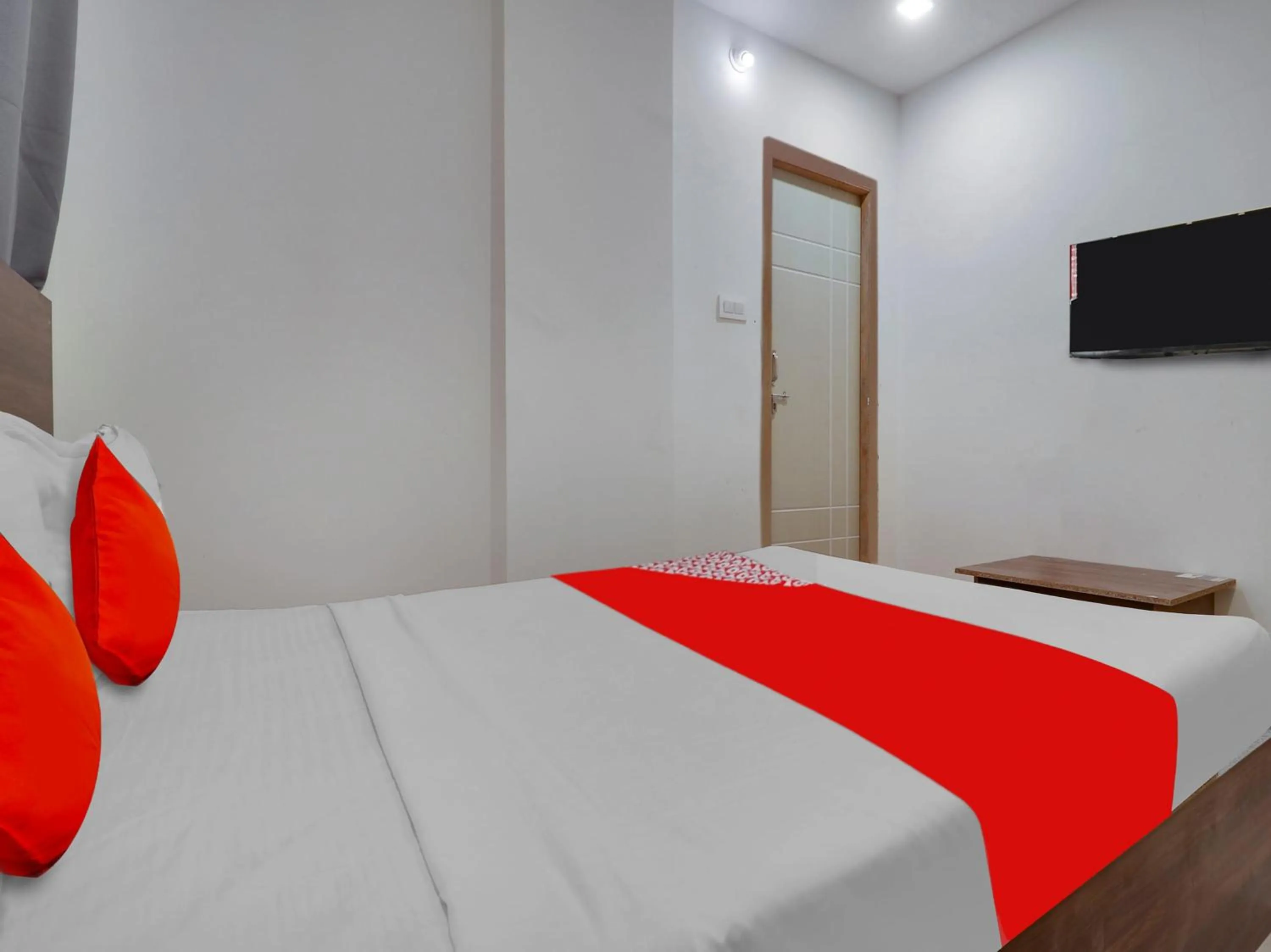 Bedroom, Bed in Hotel O R Square Uppal