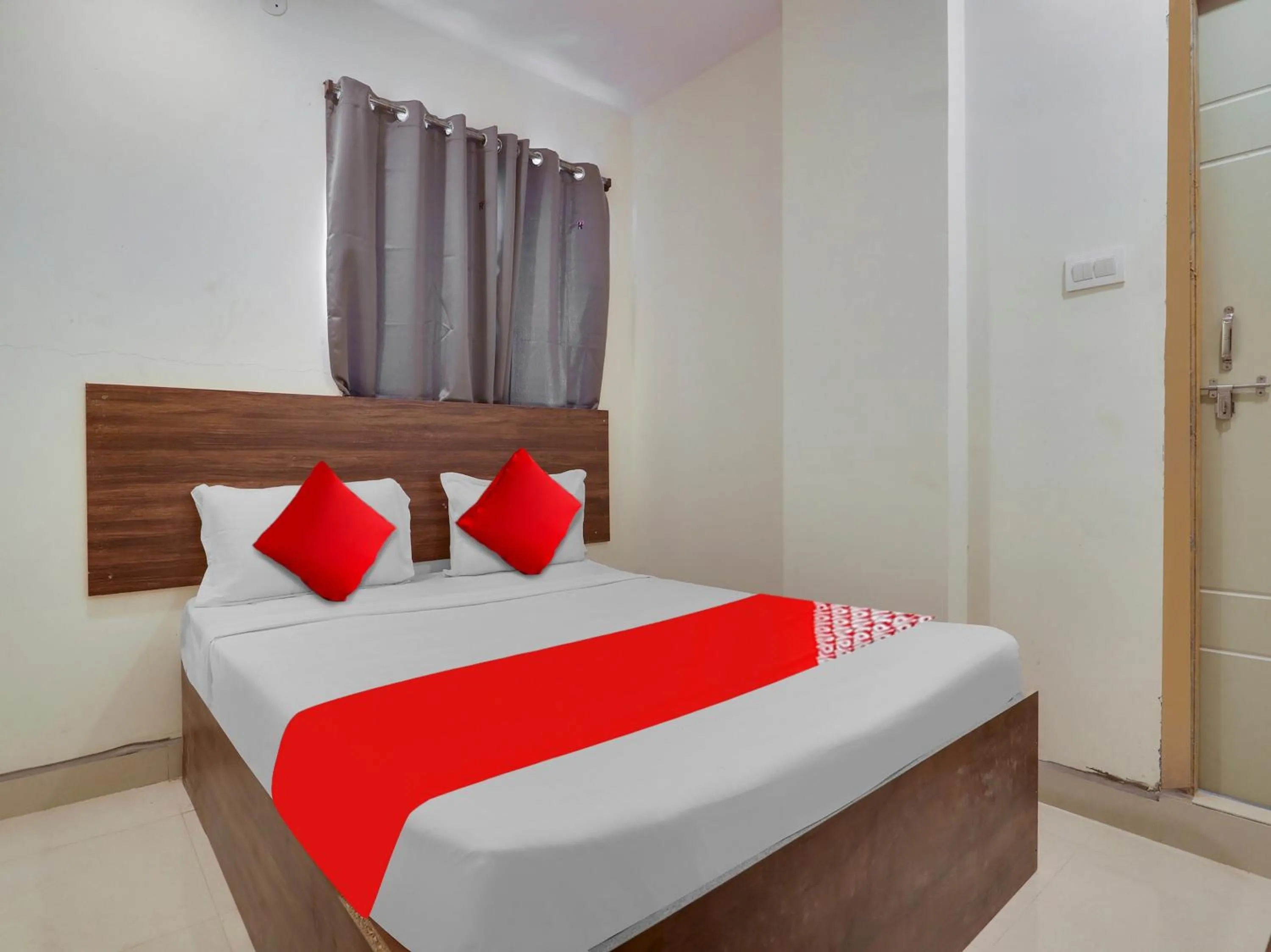 Bedroom, Bed in Hotel O R Square Uppal