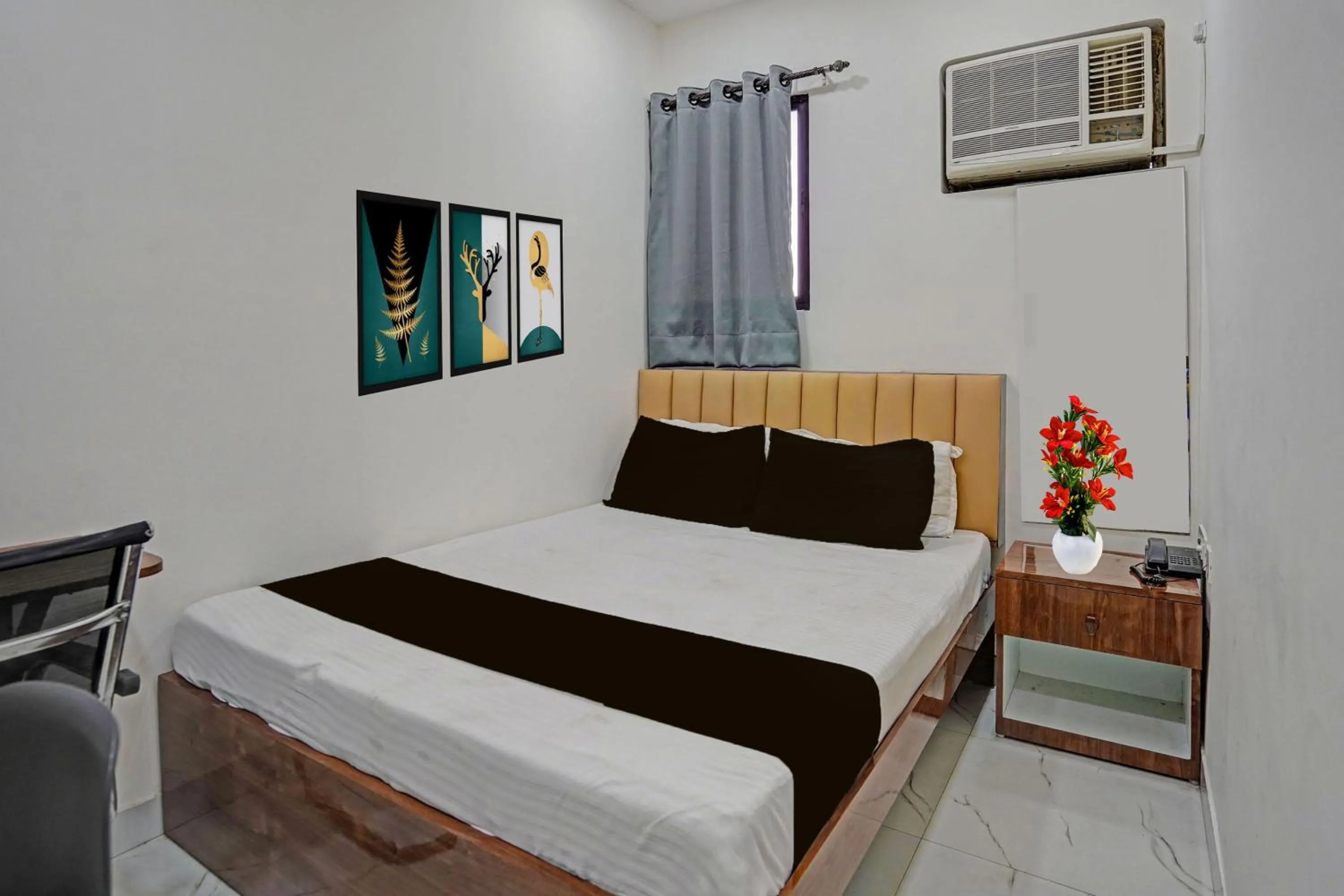 Bedroom, Bed in Collection O Dalhousie Square Kolkata Formerly G.N Palace